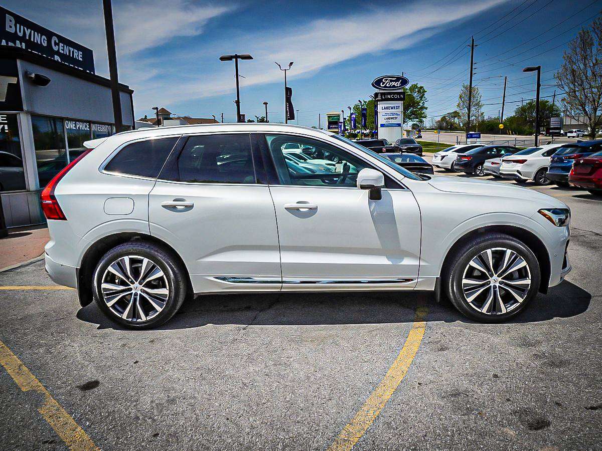 2022 Volvo XC60 T8 eAWD PHEV Inscription| PANO ROOF| thumb 9