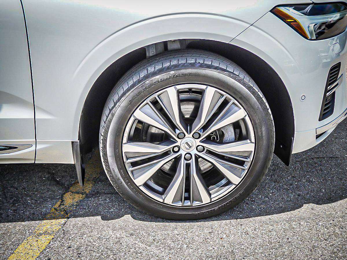 2022 Volvo XC60 T8 eAWD PHEV Inscription| PANO ROOF| thumb 10