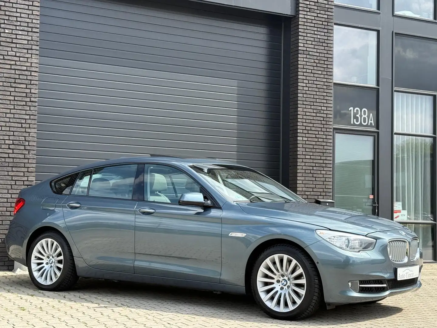 BMW 550 5-serie Gran Turismo F07 550i GT High Executive Au Azul - 2