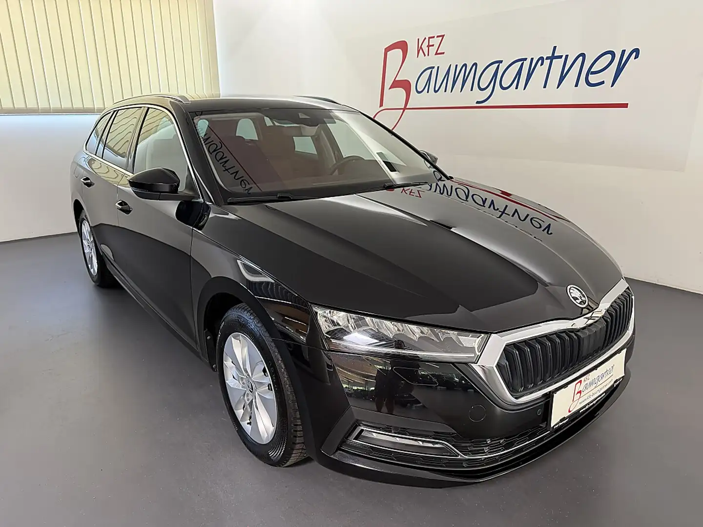 Skoda Octavia Combi 2,0TDI *LED*NAVI*Sitzheizung*Virtual Cock... Schwarz - 1