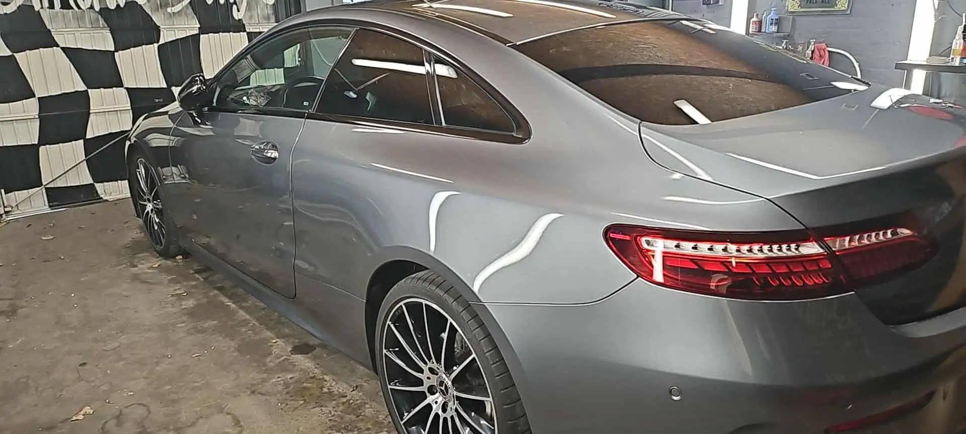 Mercedes-Benz E 220 Coupé E 220 d AMG Line 9G garantie 2 ans - 2