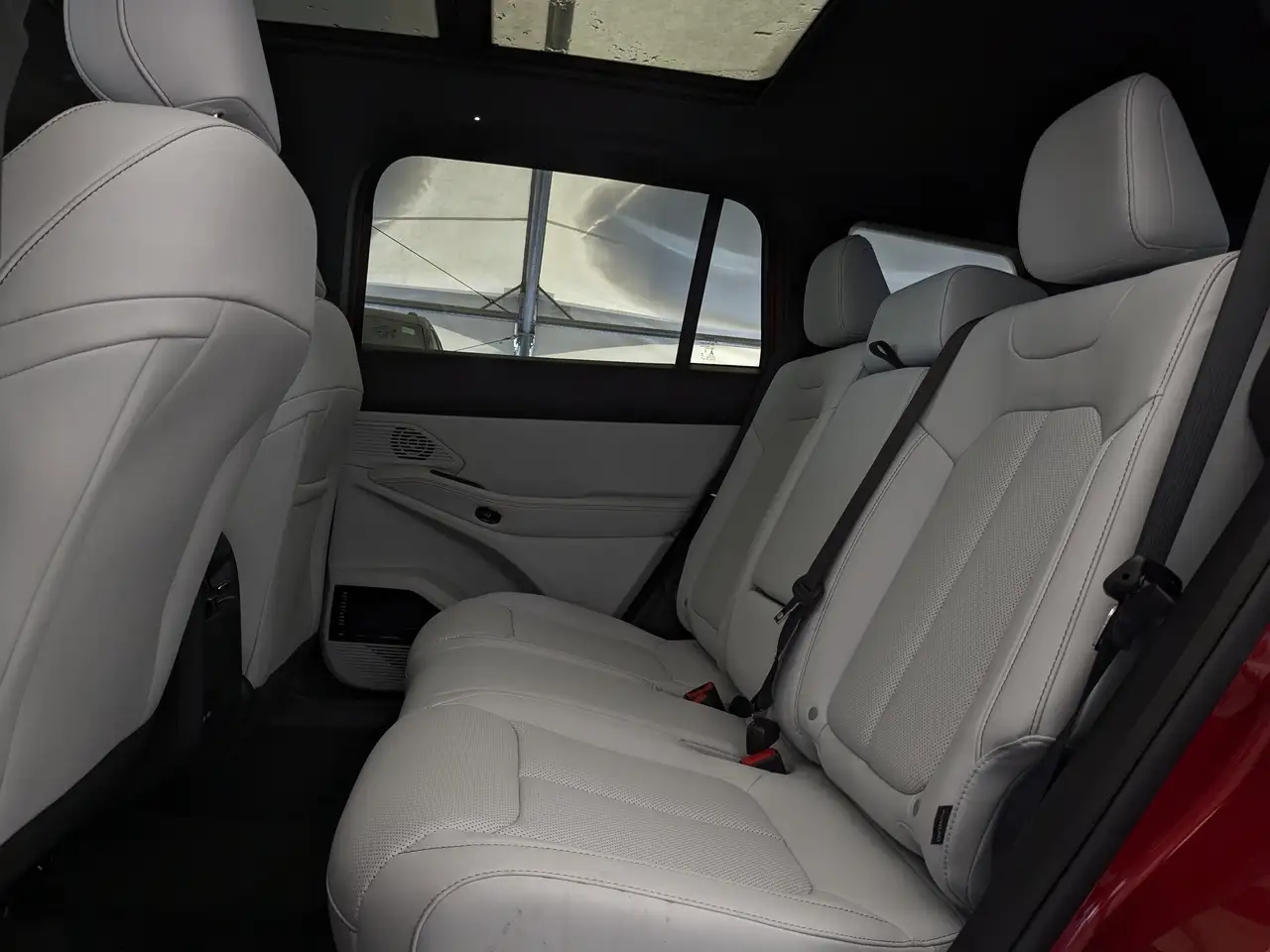 Jeep Cherokee снимка Jeep Cherokee