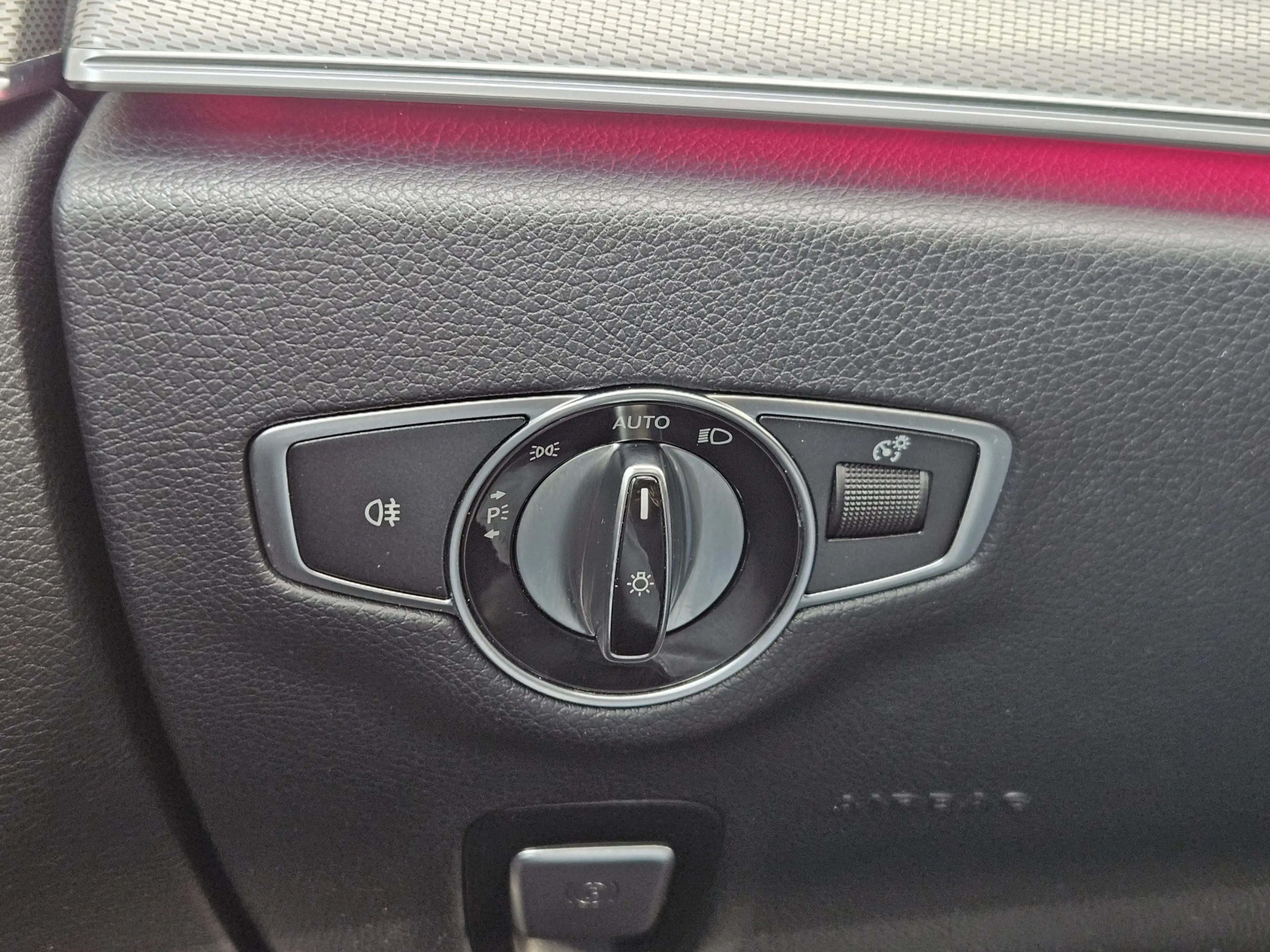 Mercedes-Benz E 43 AMG 4Matic | Pano | ACC | Burmester — photo 26