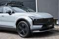 Volvo EX30 Cross Country Twin Motor Performance Ultra 69 kWh Gris - thumbnail 5