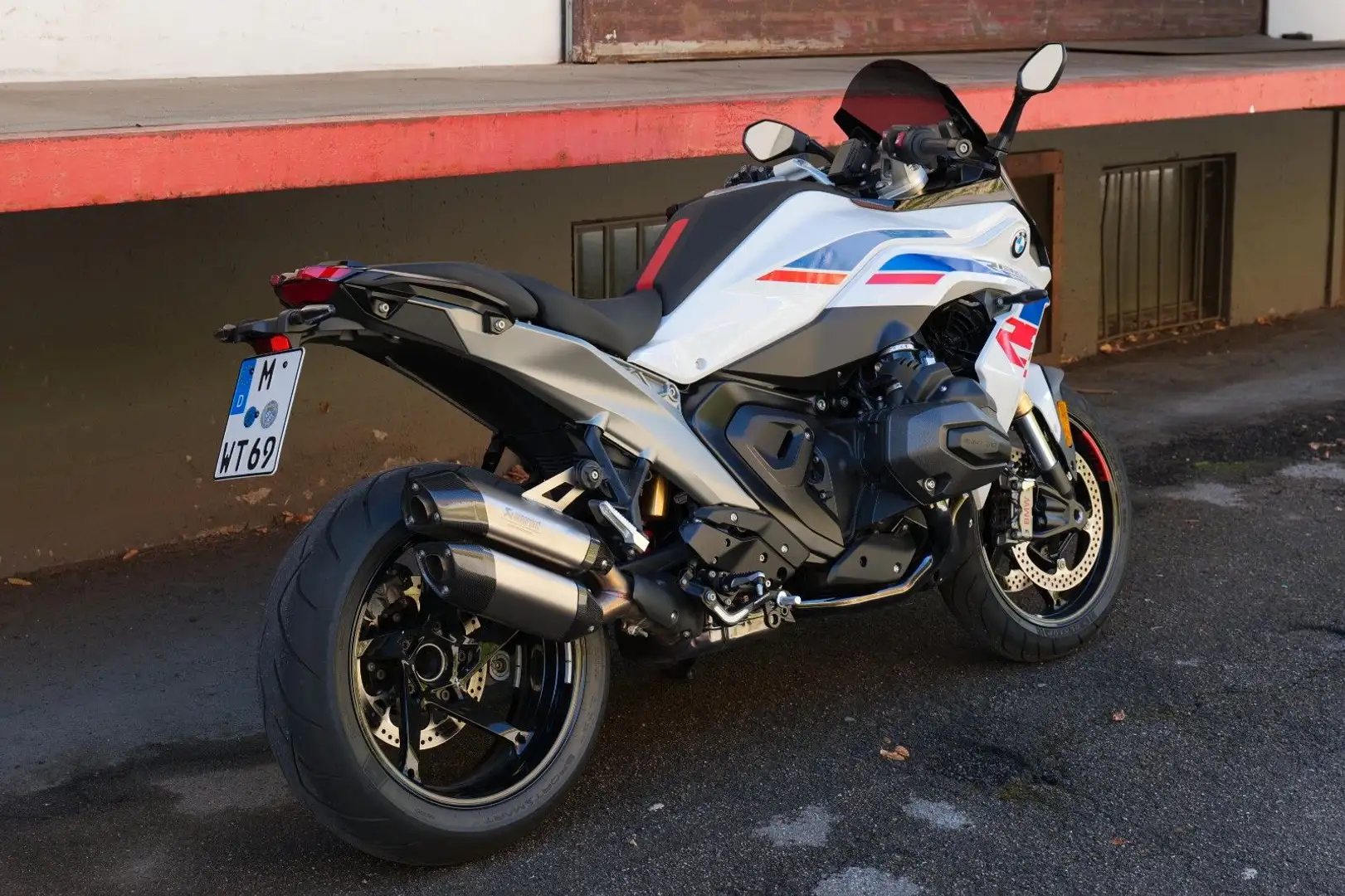 BMW R 1300 RS Style Performance Белый - 2