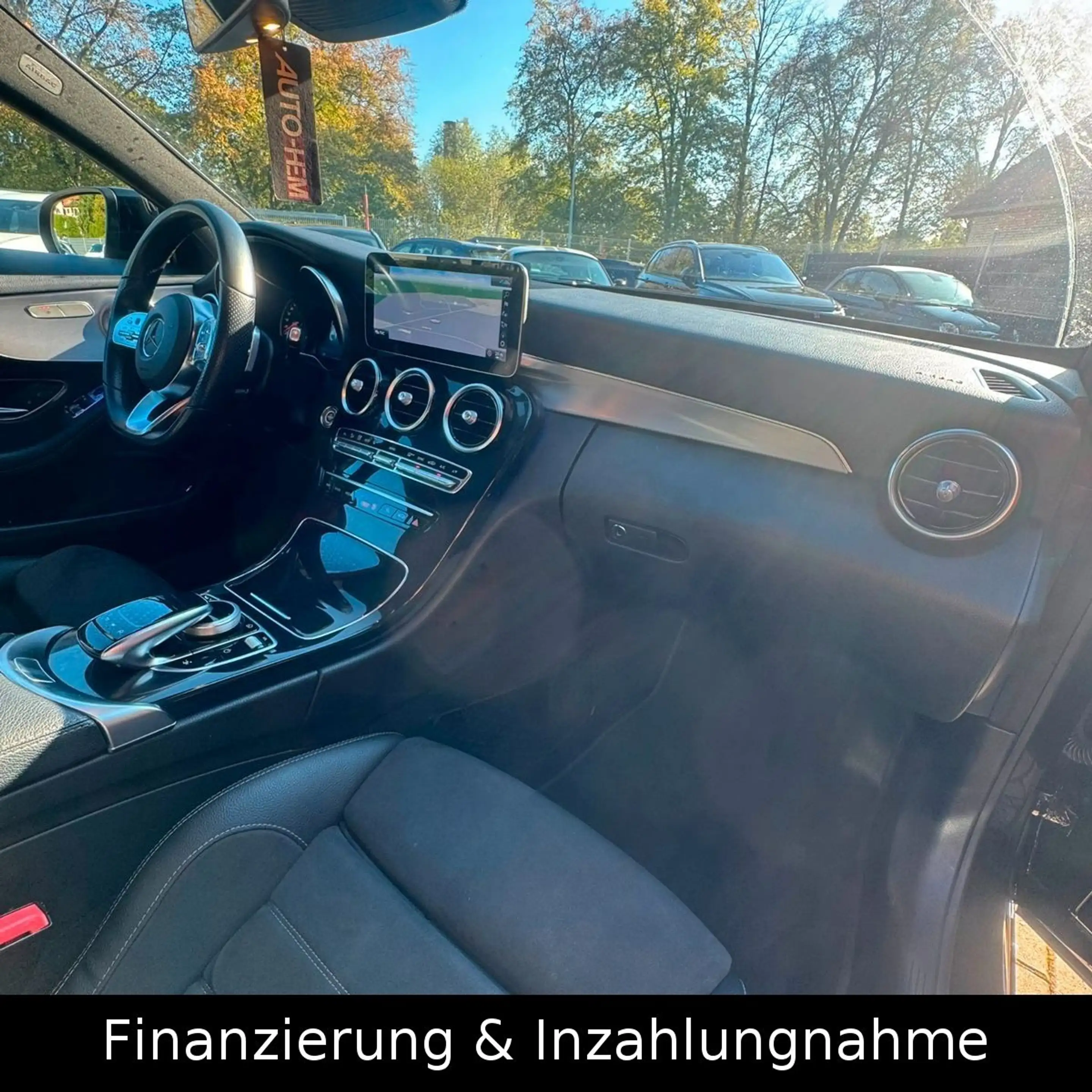 Mercedes-Benz C 300 AMG Line LED ACC Ambiente Kamera Applecar — photo 12