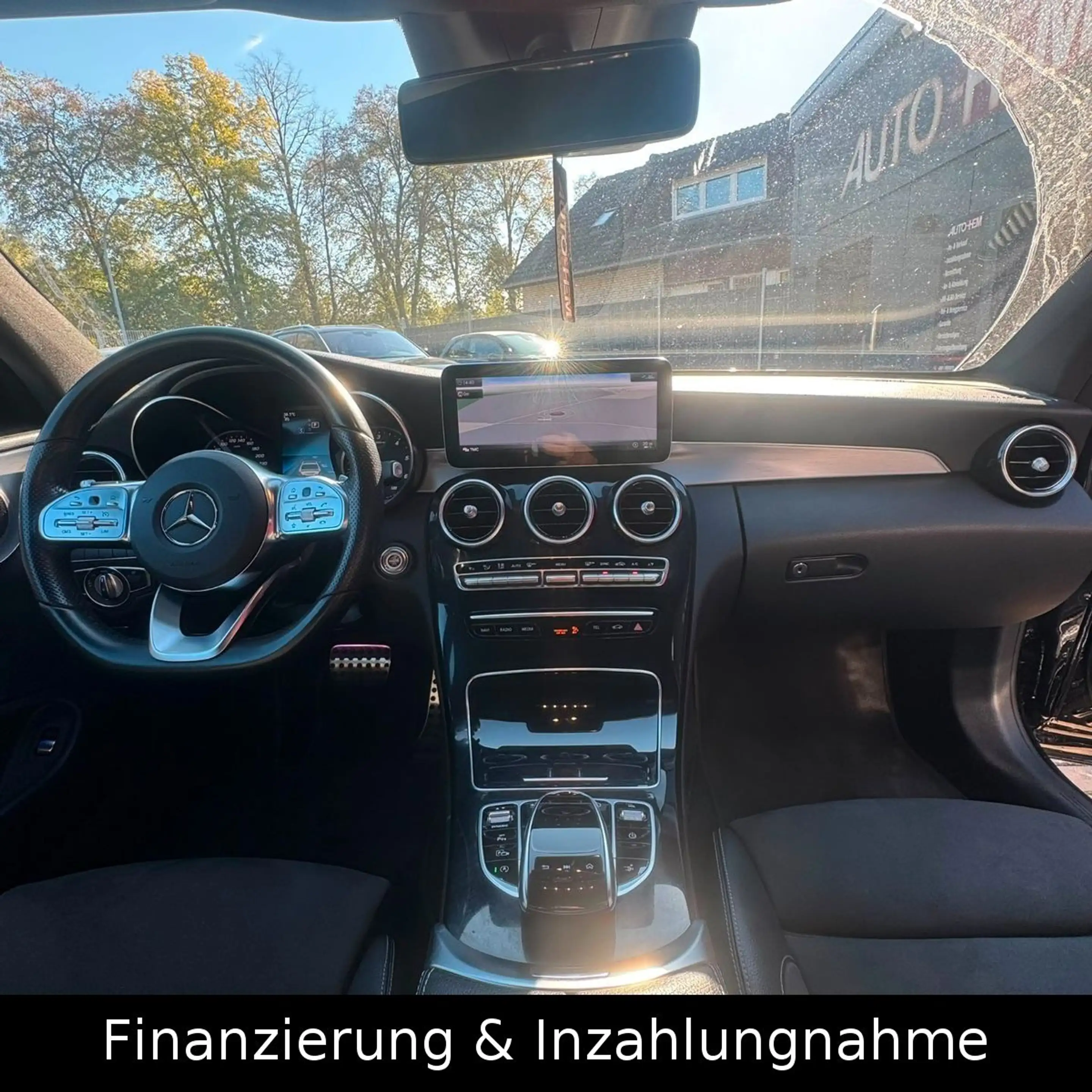 Mercedes-Benz C 300 AMG Line LED ACC Ambiente Kamera Applecar — photo 10
