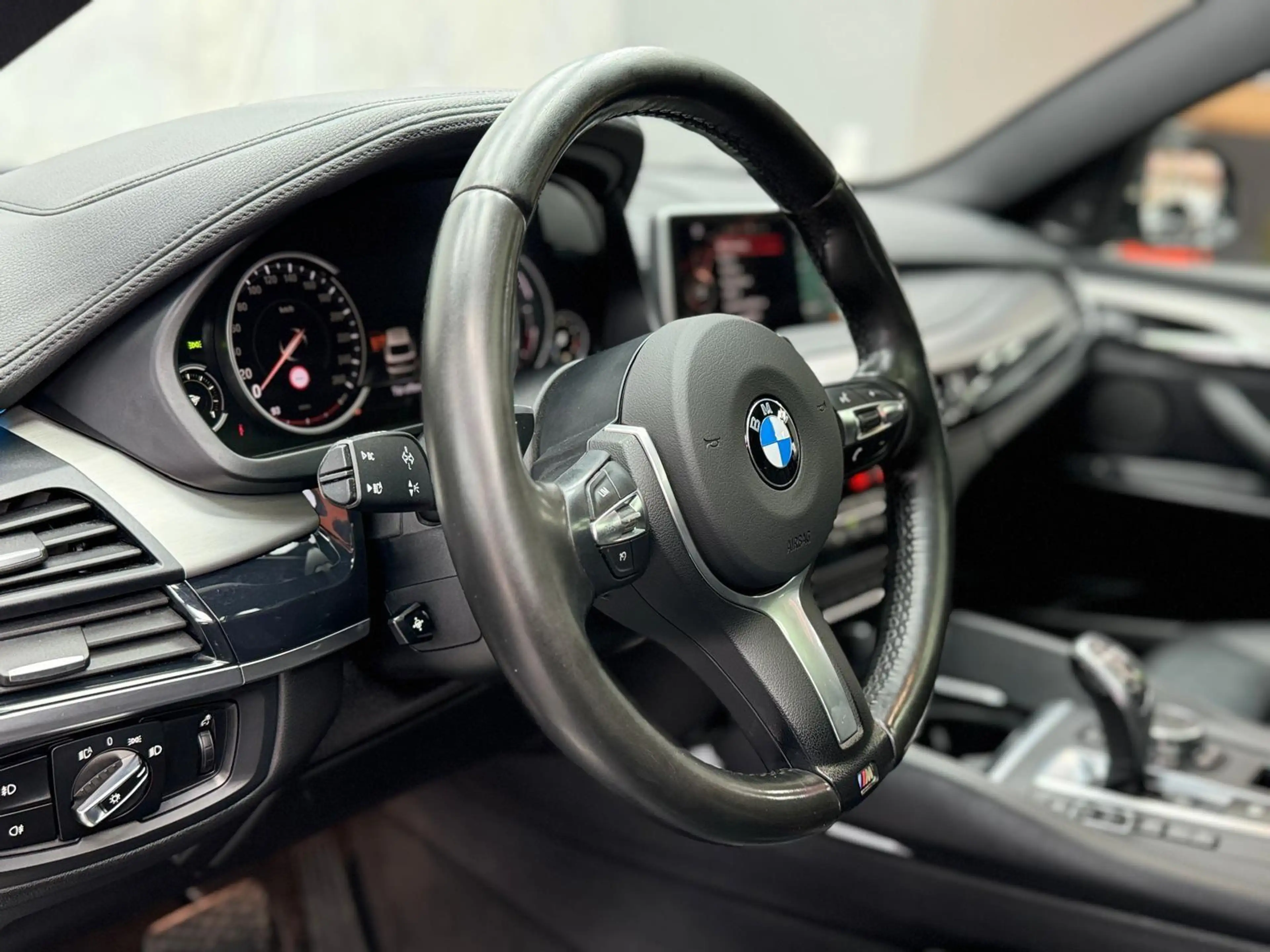 BMW X6 xDrive 30 d M-Paket|HUD|AHK|LED|VIRT|LM — photo 10