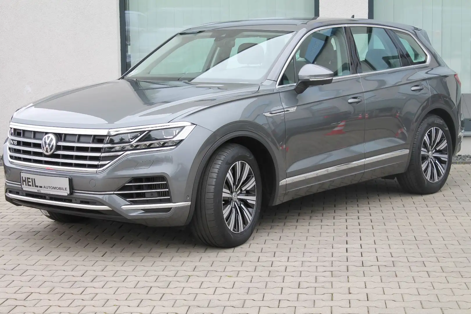Volkswagen Touareg Elegance 4.0 TDI*ACC*AHK*LED*360° KAMERA Grau - 1