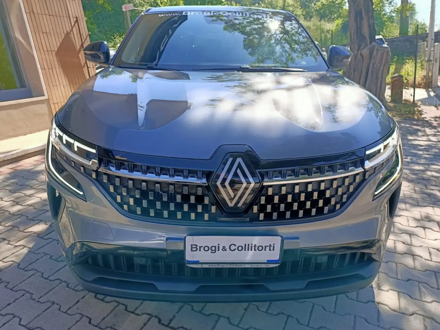 Renault Austral Mild Hybrid 160 Auto Techno Grigio - 2