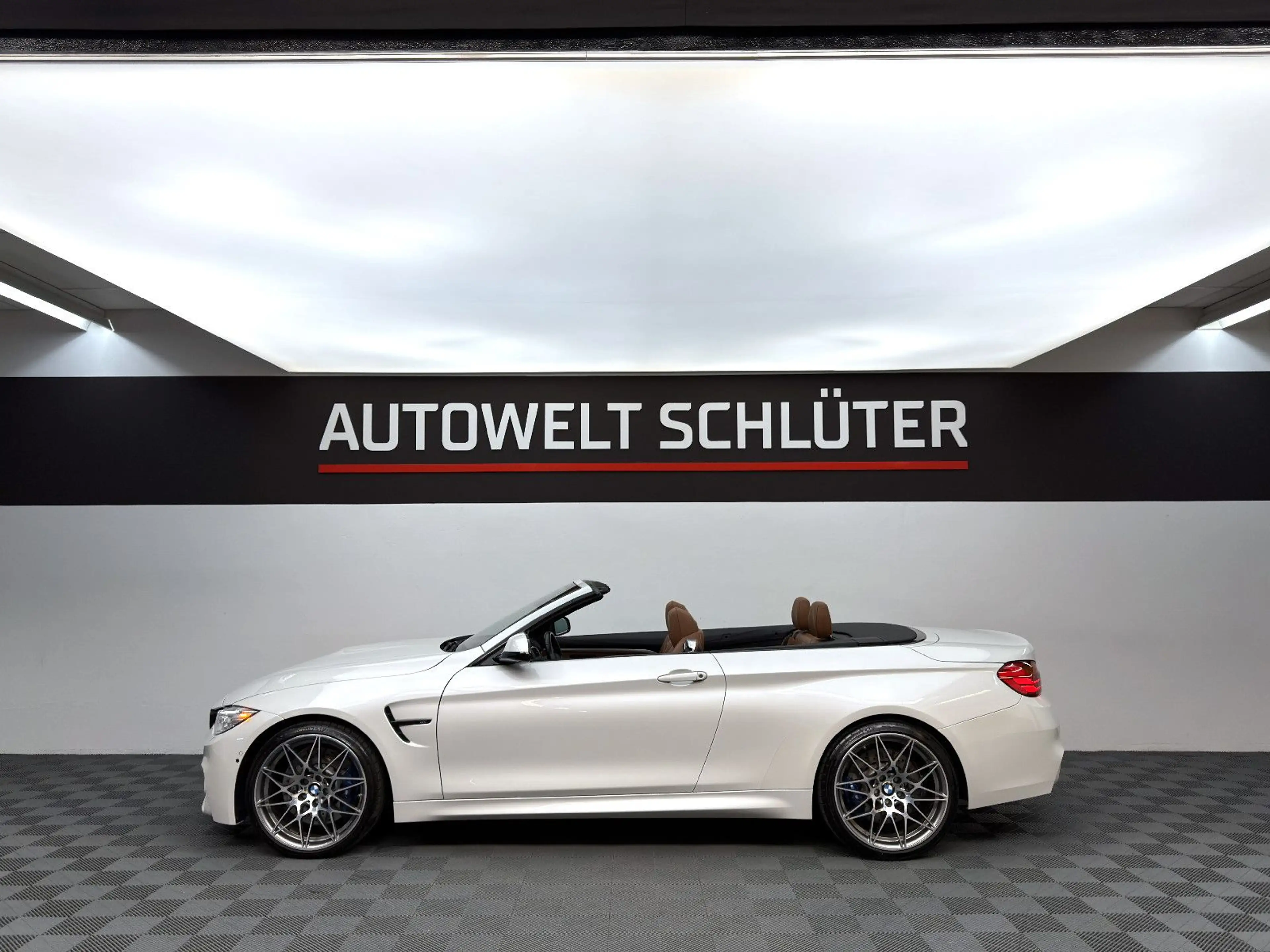 BMW M4 Cabrio Individual DKG Competition*H/K*M-Abgas — photo 4