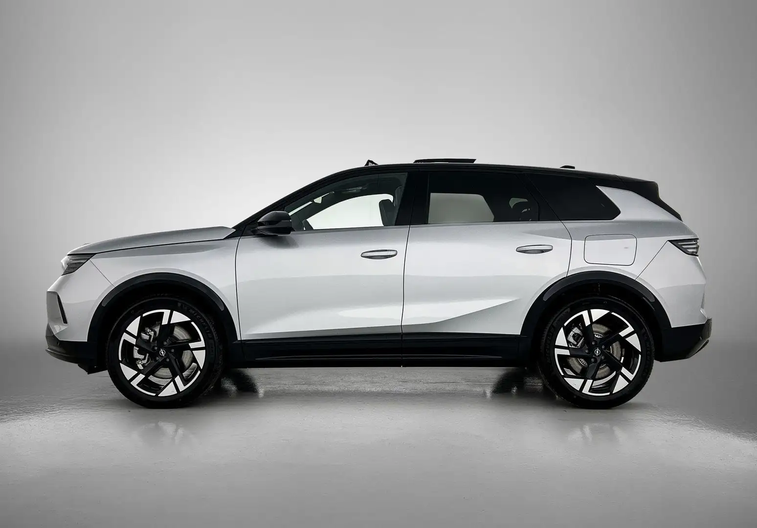 Opel Grandland 1.6 Turbo Plug-in-Hybrid GS | Navi | Camera | Schu Grijs - 2