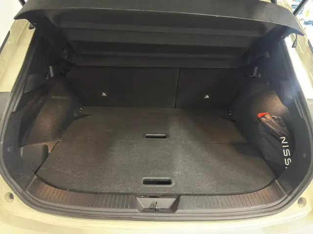 Nissan Qashqai view 14