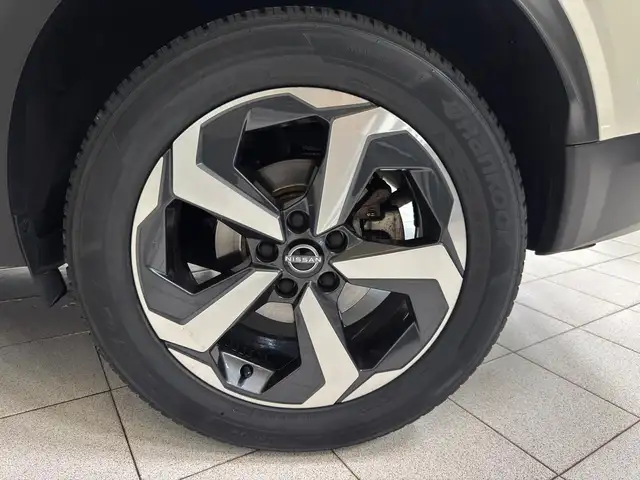 Nissan Qashqai view 9