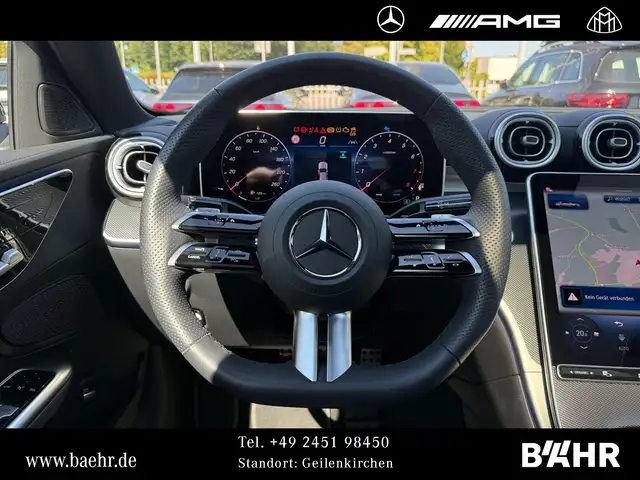 Mercedes-Benz C-Class view 13