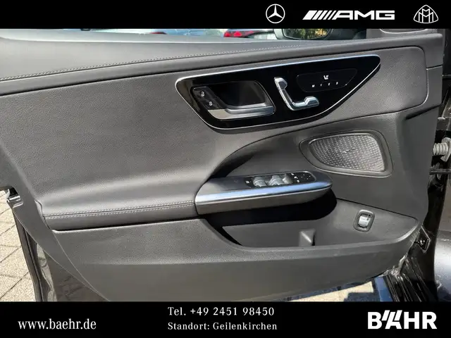 Mercedes-Benz C-Class view 14