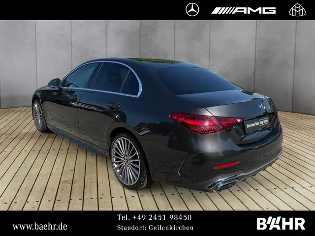 Mercedes-Benz C-Class view 3