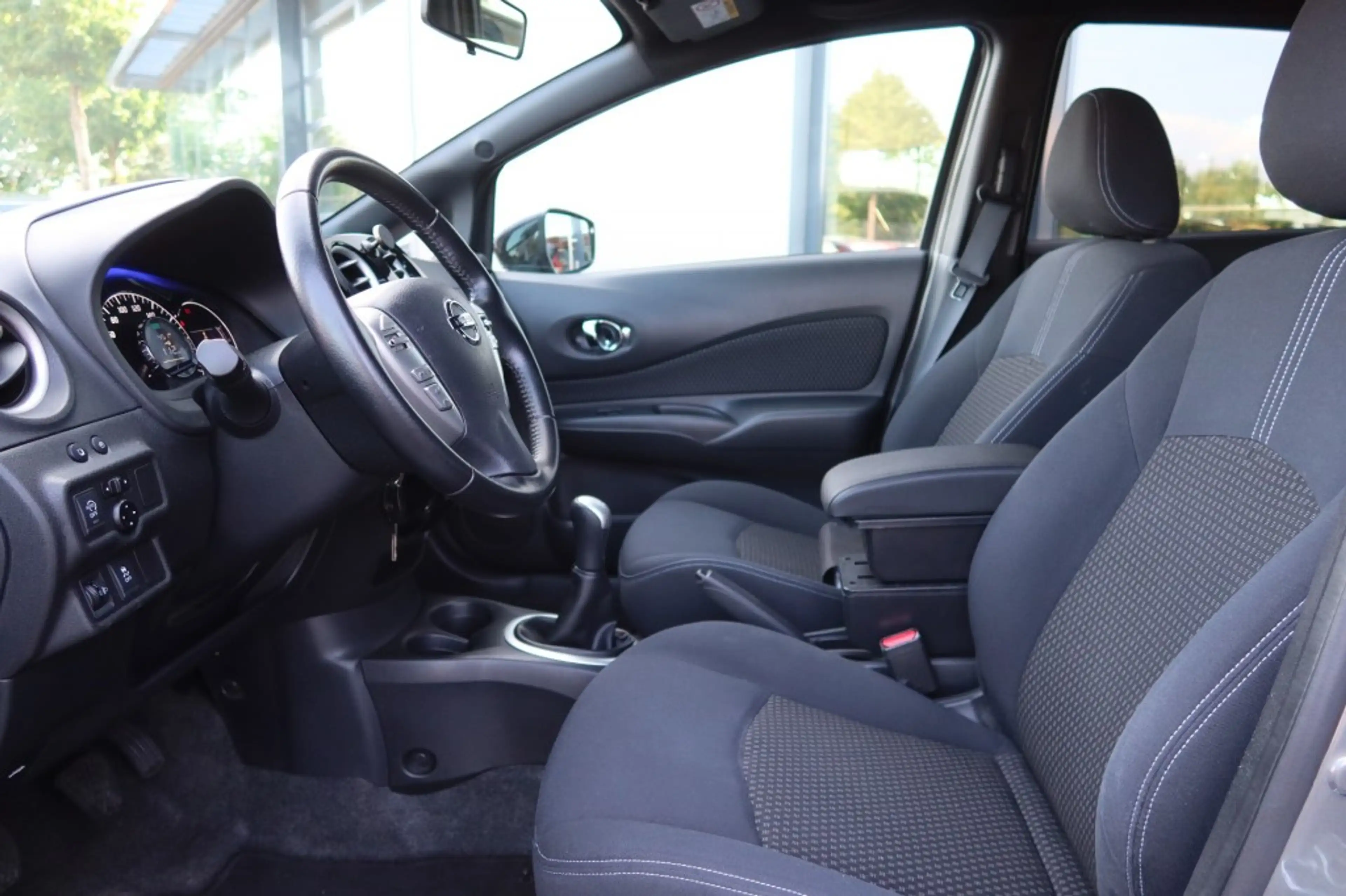 Nissan Note 1.2 Black Edition Airco, NAVI, Cruise — photo 5