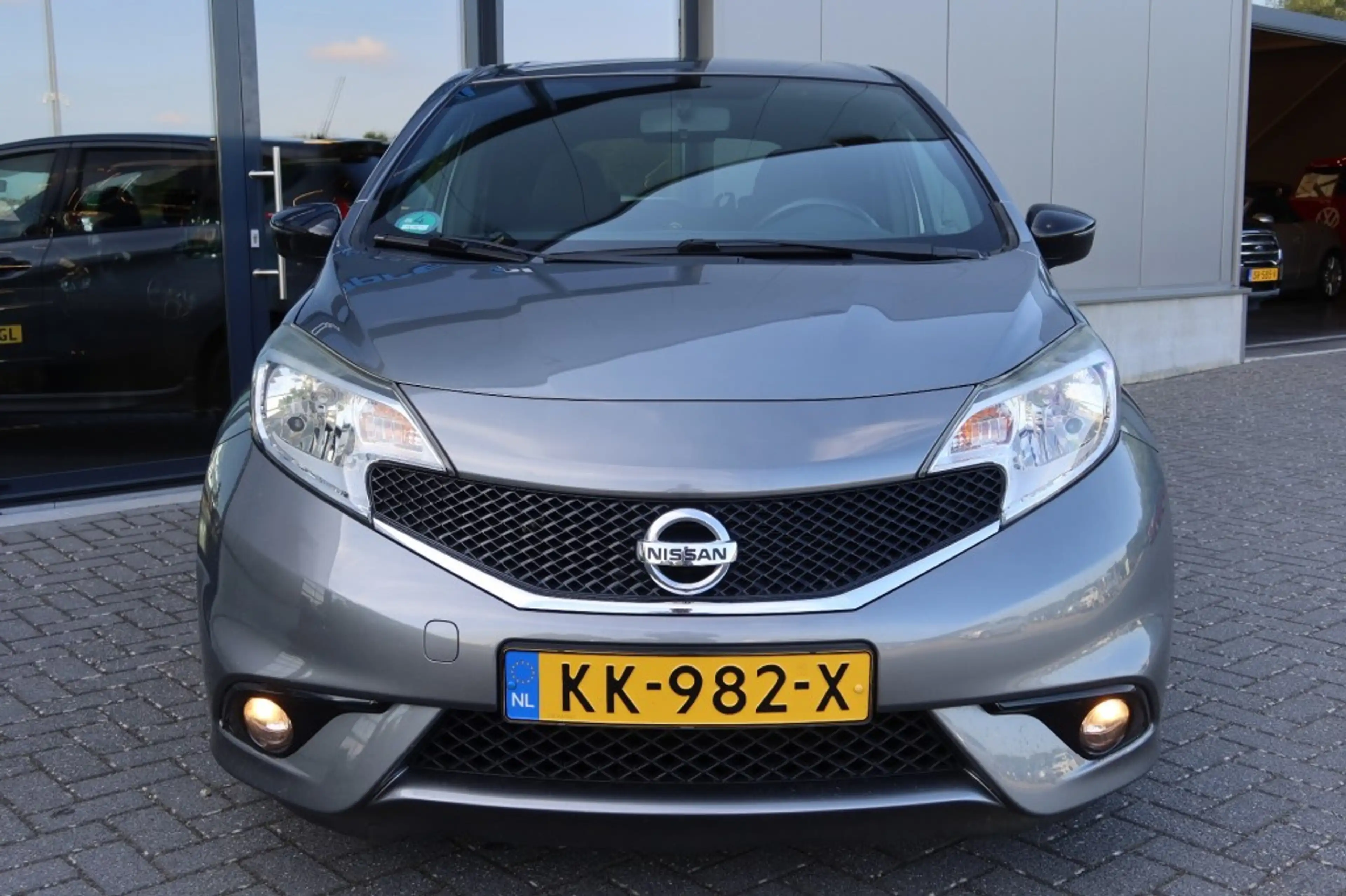 Nissan Note 1.2 Black Edition Airco, NAVI, Cruise — photo 2