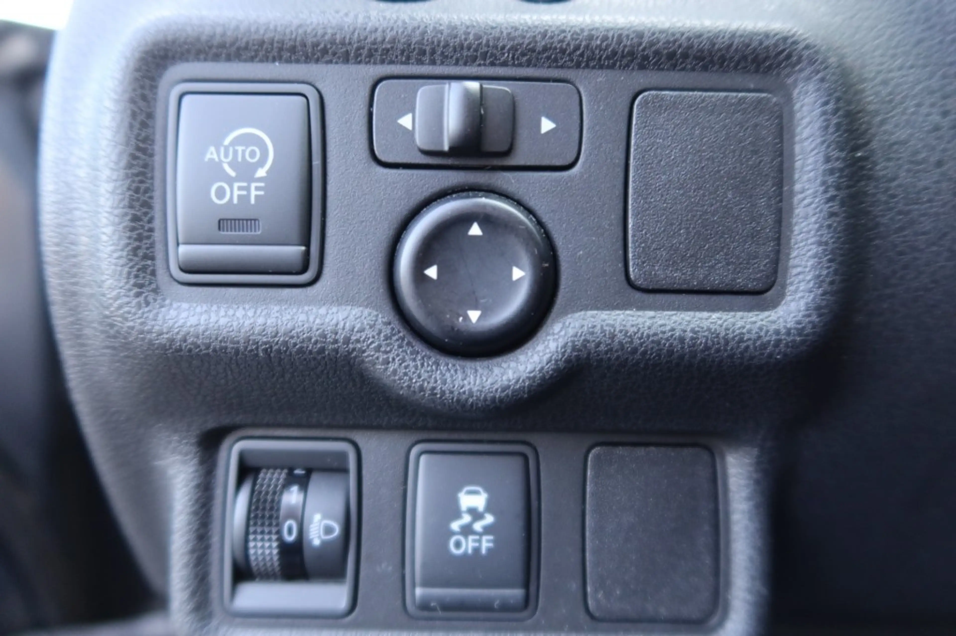 Nissan Note 1.2 Black Edition Airco, NAVI, Cruise — photo 12