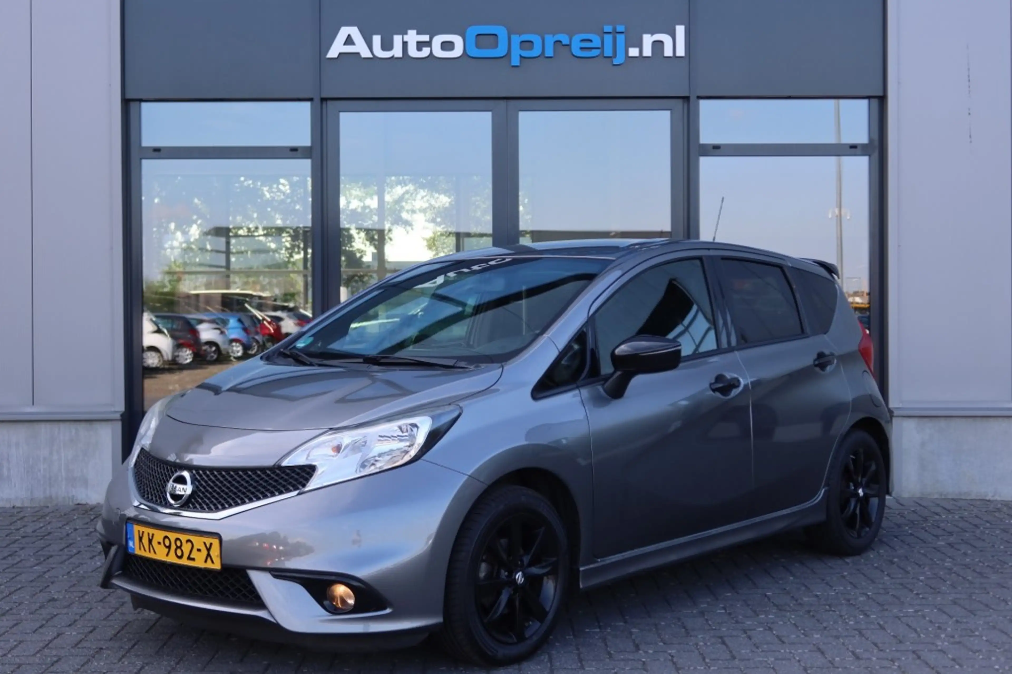 Nissan Note 1.2 Black Edition Airco, NAVI, Cruise