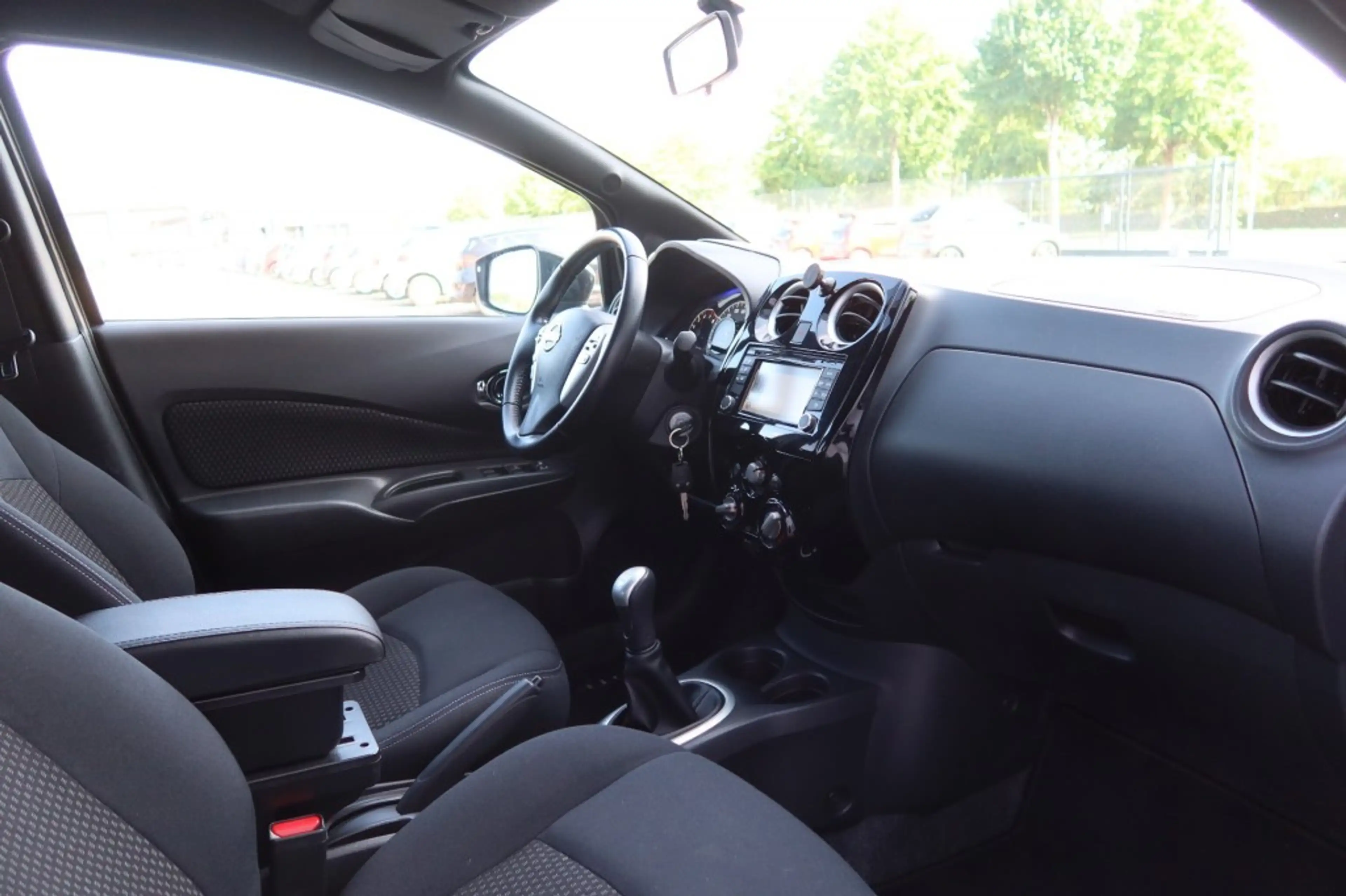 Nissan Note 1.2 Black Edition Airco, NAVI, Cruise — photo 8
