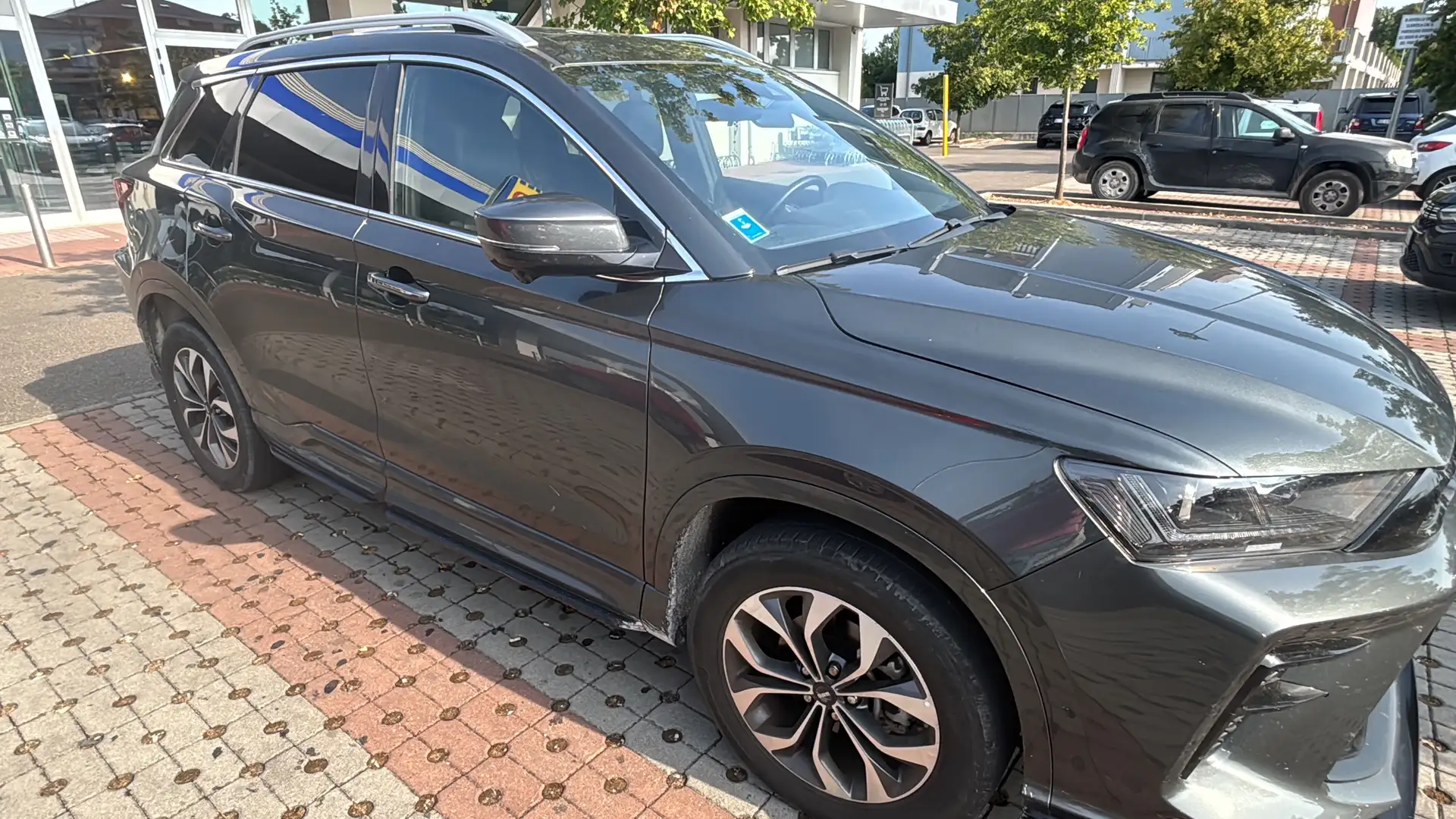 SWM G01 G01 1.5 139cv dct Grau - 1