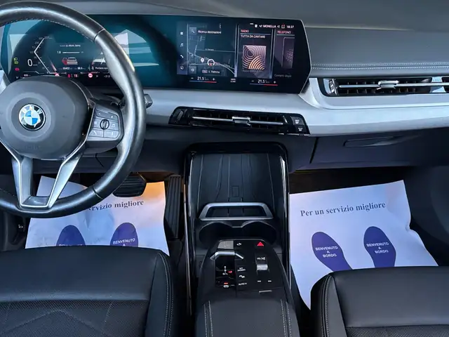 BMW 2 Series view 8