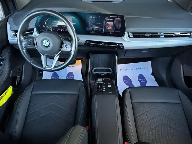 BMW 2 Series view 5