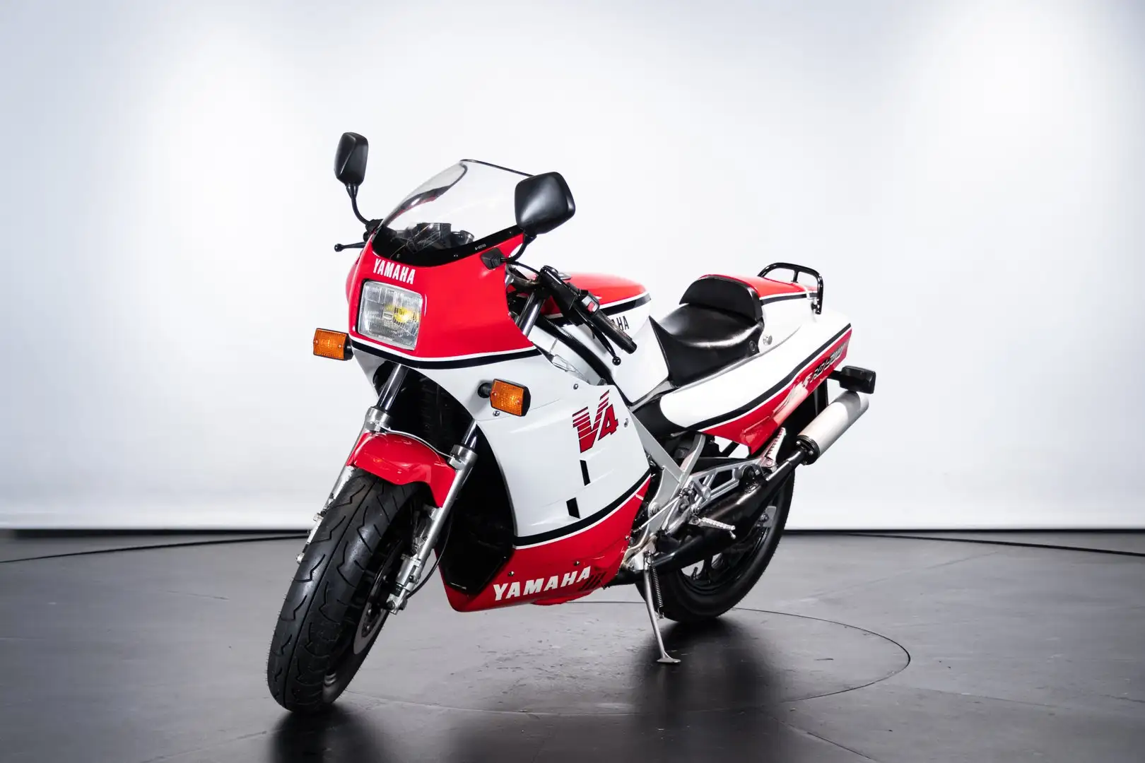 Yamaha RD 500 YAMAHA RD 500 Rojo - 2