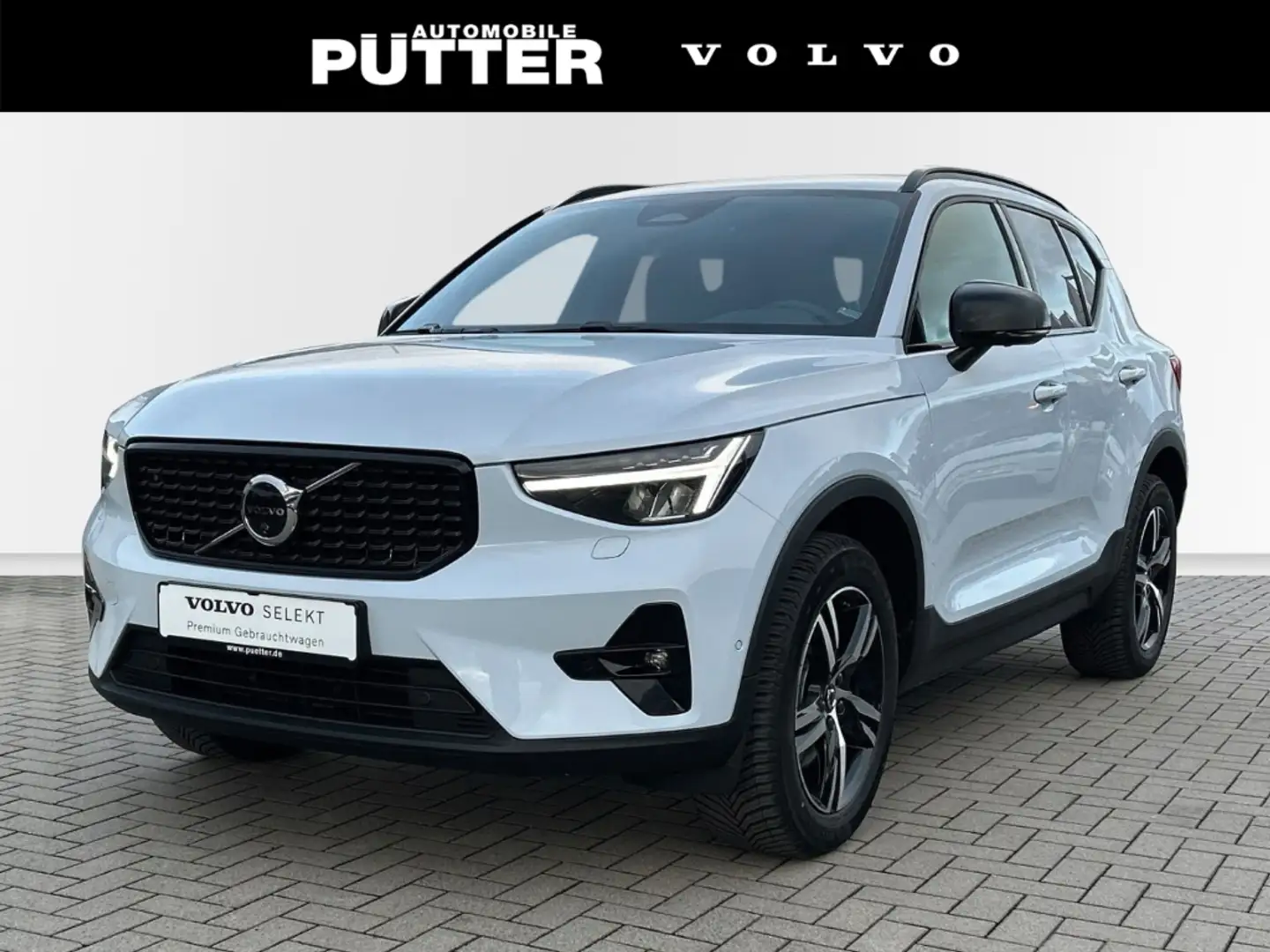 Volvo XC40 B4 Benzin Plus Dark 18'' Allwetter ACC SHZ 360 Kam Azul - 1