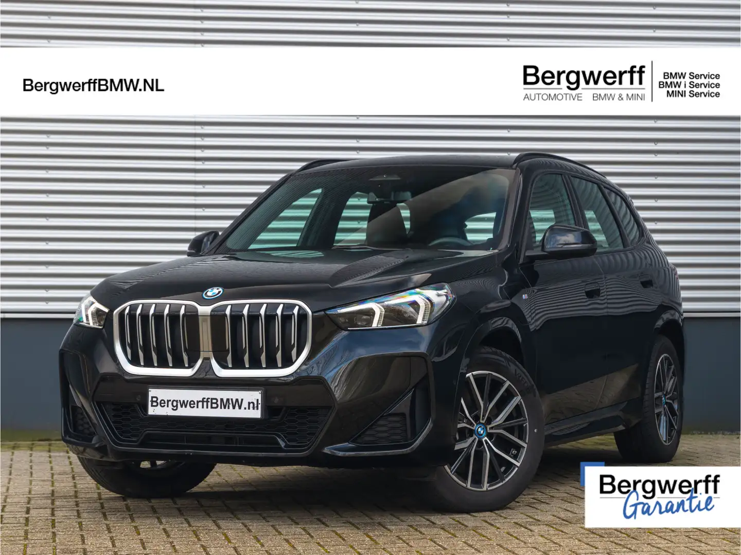 BMW X1 xDrive25e M-Sport - Pano - Driving Ass Plus - Stoe Zwart - 1