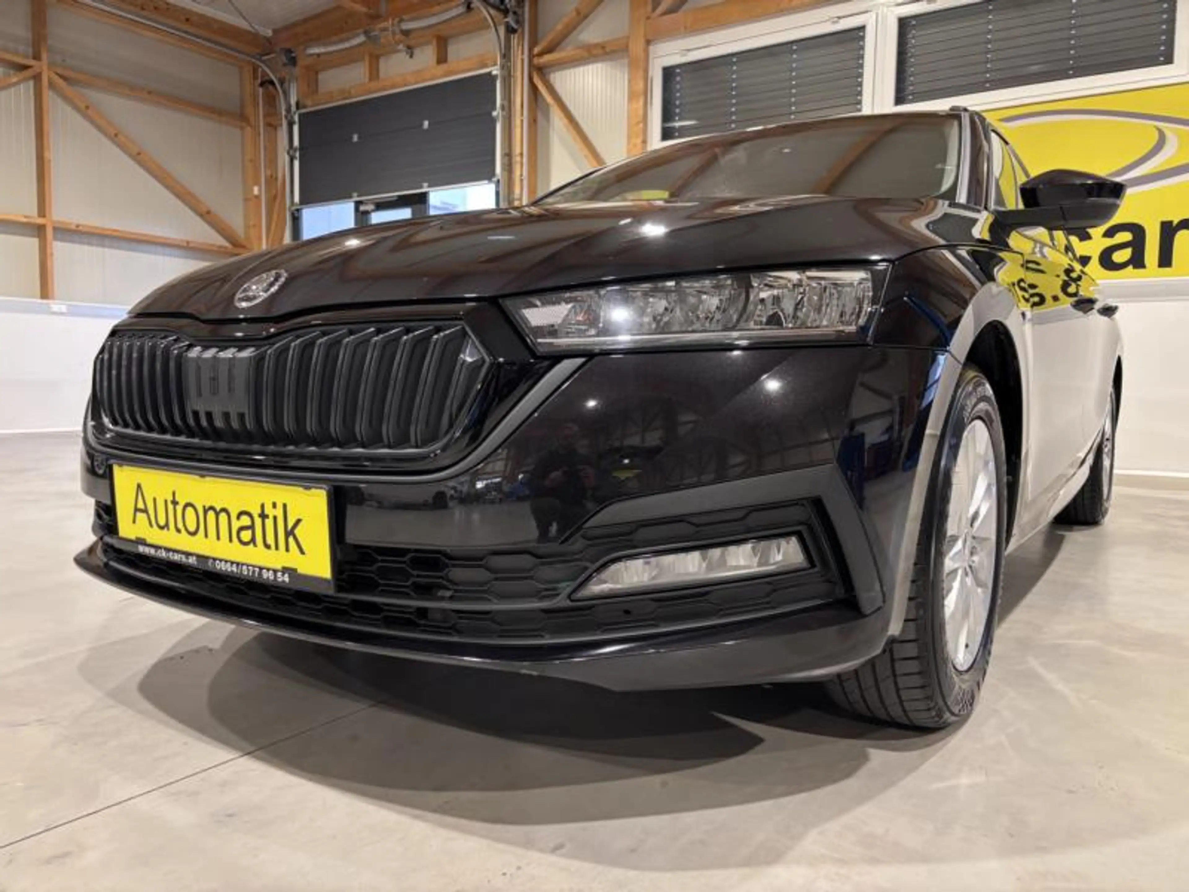 Skoda Octavia 2,0DSG BLACK EDITION VIRTUAL COCKPIT ANHÄNGEKUPPLUNG LENKRADHEIZUNG FRONTSCHEIBENHEIZUNG — photo 4