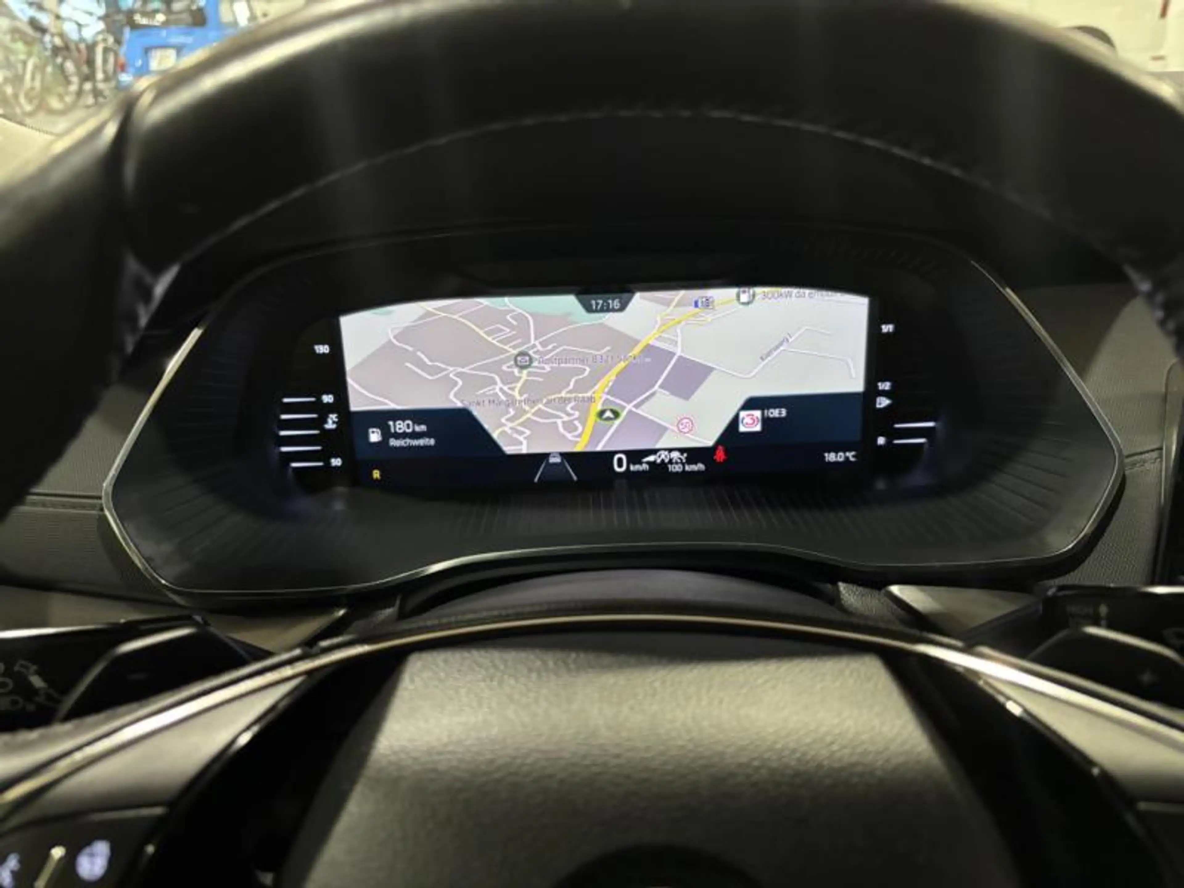 Skoda Octavia 2,0DSG BLACK EDITION VIRTUAL COCKPIT ANHÄNGEKUPPLUNG LENKRADHEIZUNG FRONTSCHEIBENHEIZUNG — photo 2