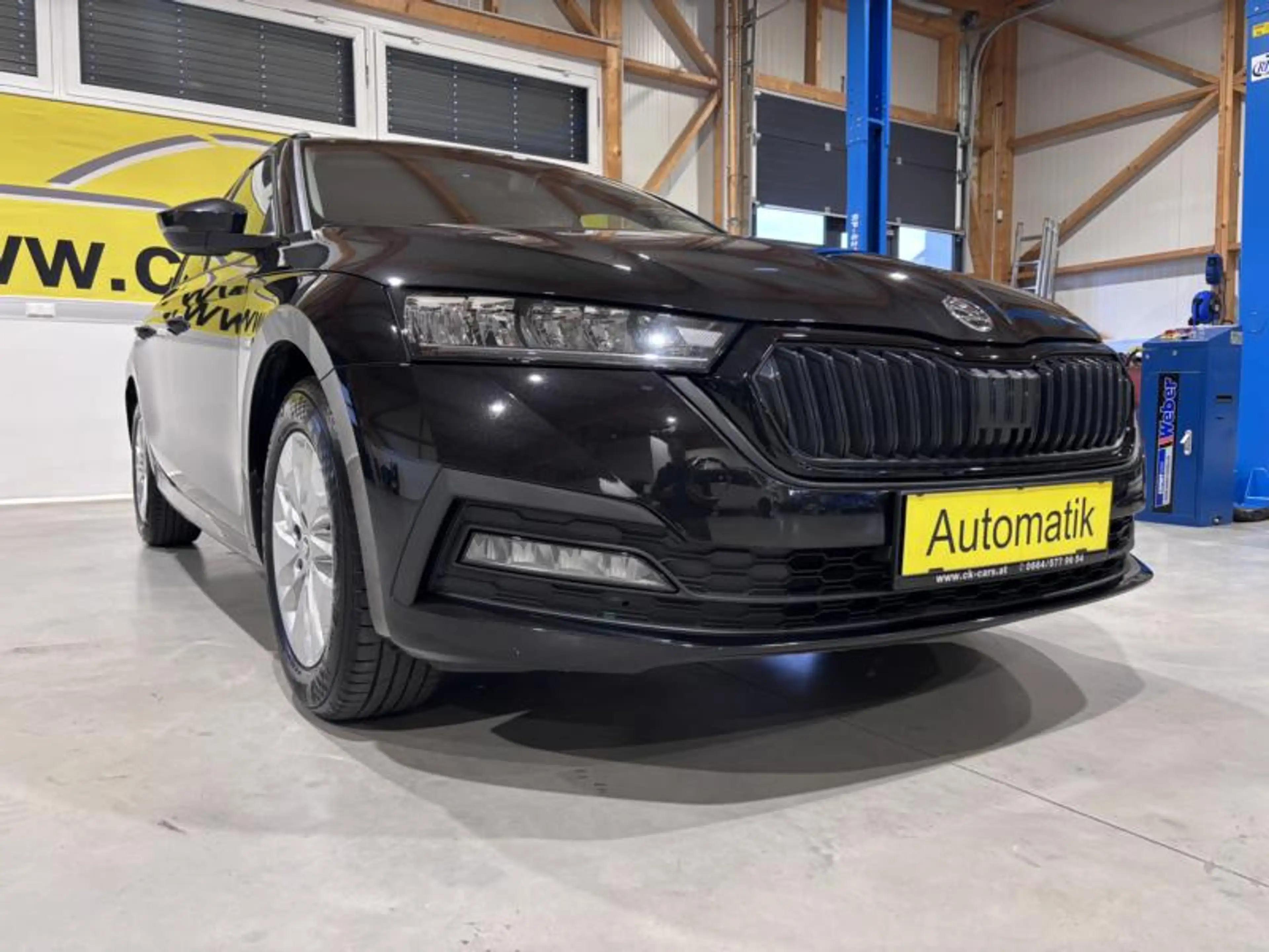Skoda Octavia 2,0DSG BLACK EDITION VIRTUAL COCKPIT ANHÄNGEKUPPLUNG LENKRADHEIZUNG FRONTSCHEIBENHEIZUNG — photo 6