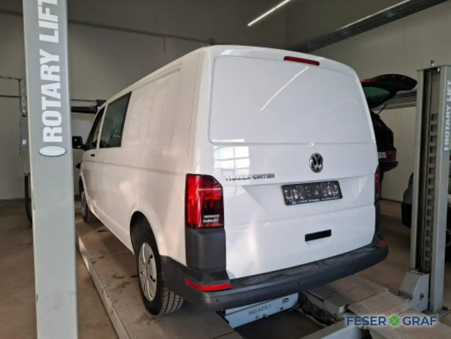 Volkswagen T6.1 Transporter 6.1 Kasten 2.0 TDI LED/Navi/ParkPilot Blanc - 2