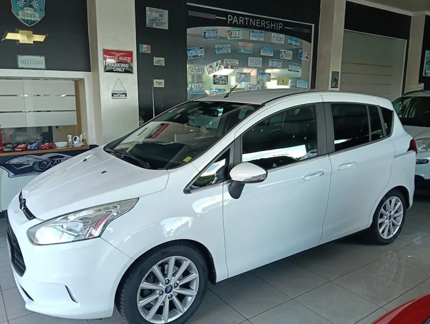 Ford B-Max B-Max 1.4 Titanium Gpl 87cv E6 Bianco - 1