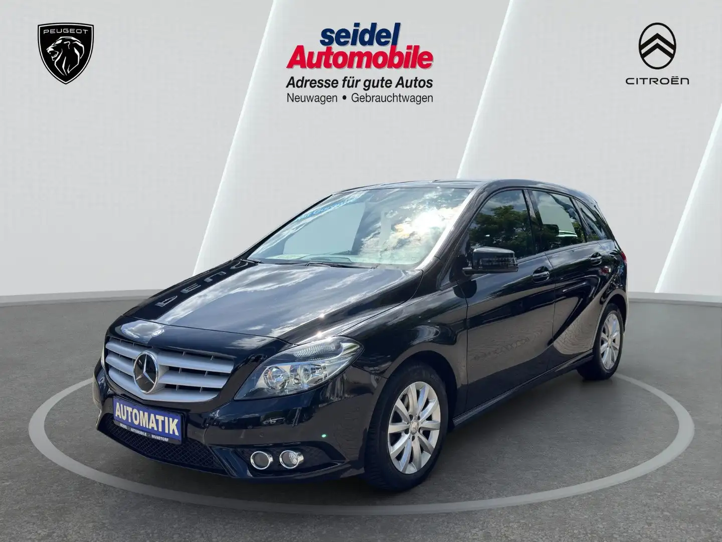 Mercedes-Benz B 200 BlueEFFICIENCY Black - 1