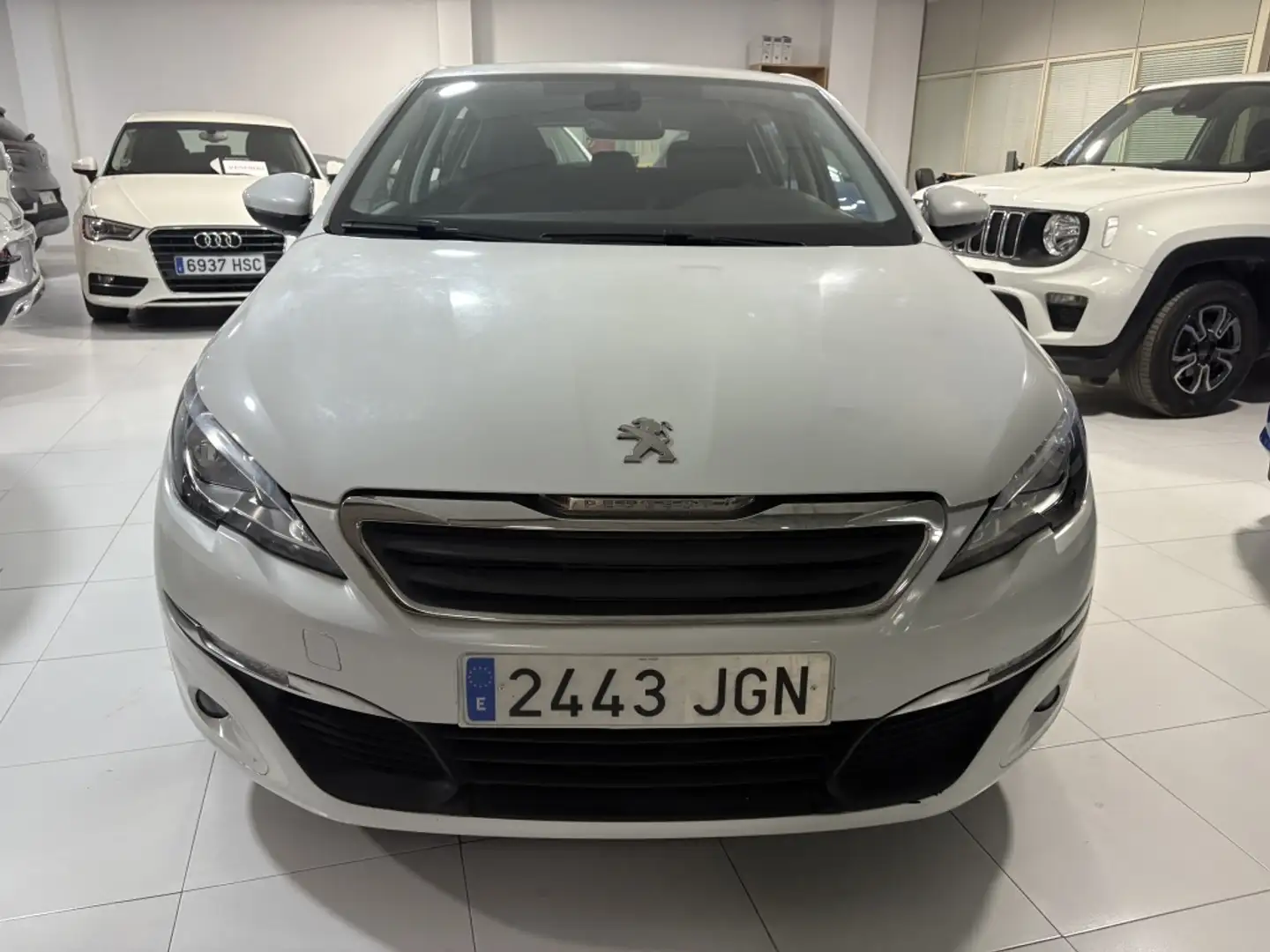Peugeot 308 1.6 THP Active Blanc - 1