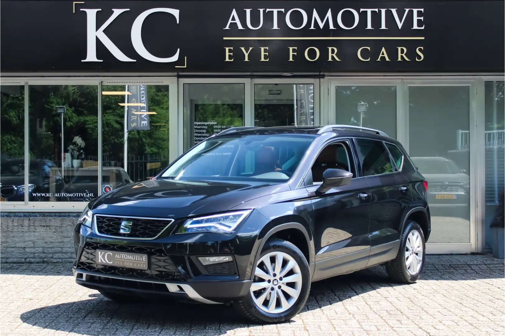 SEAT Ateca 1.5TSi Business Intense | Pano | Trekhaak | Leder Zwart - 1