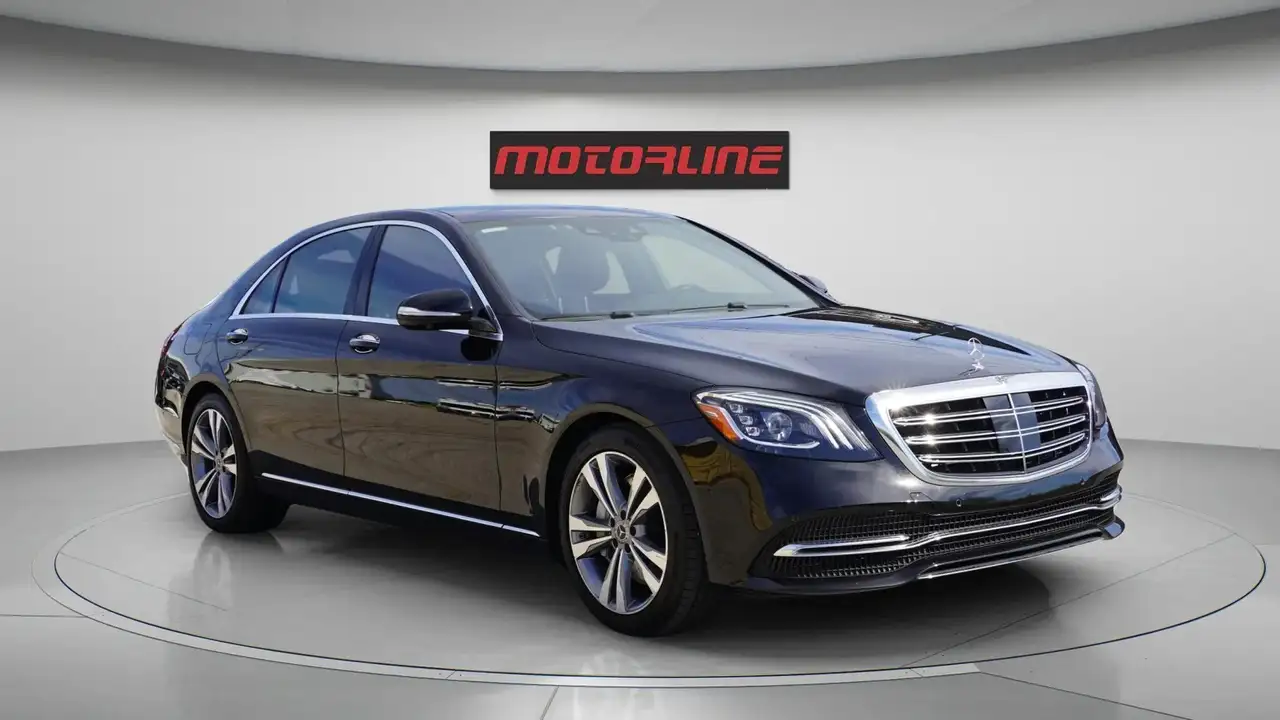 Mercedes-Benz S-Class снимка Mercedes-Benz S-Class