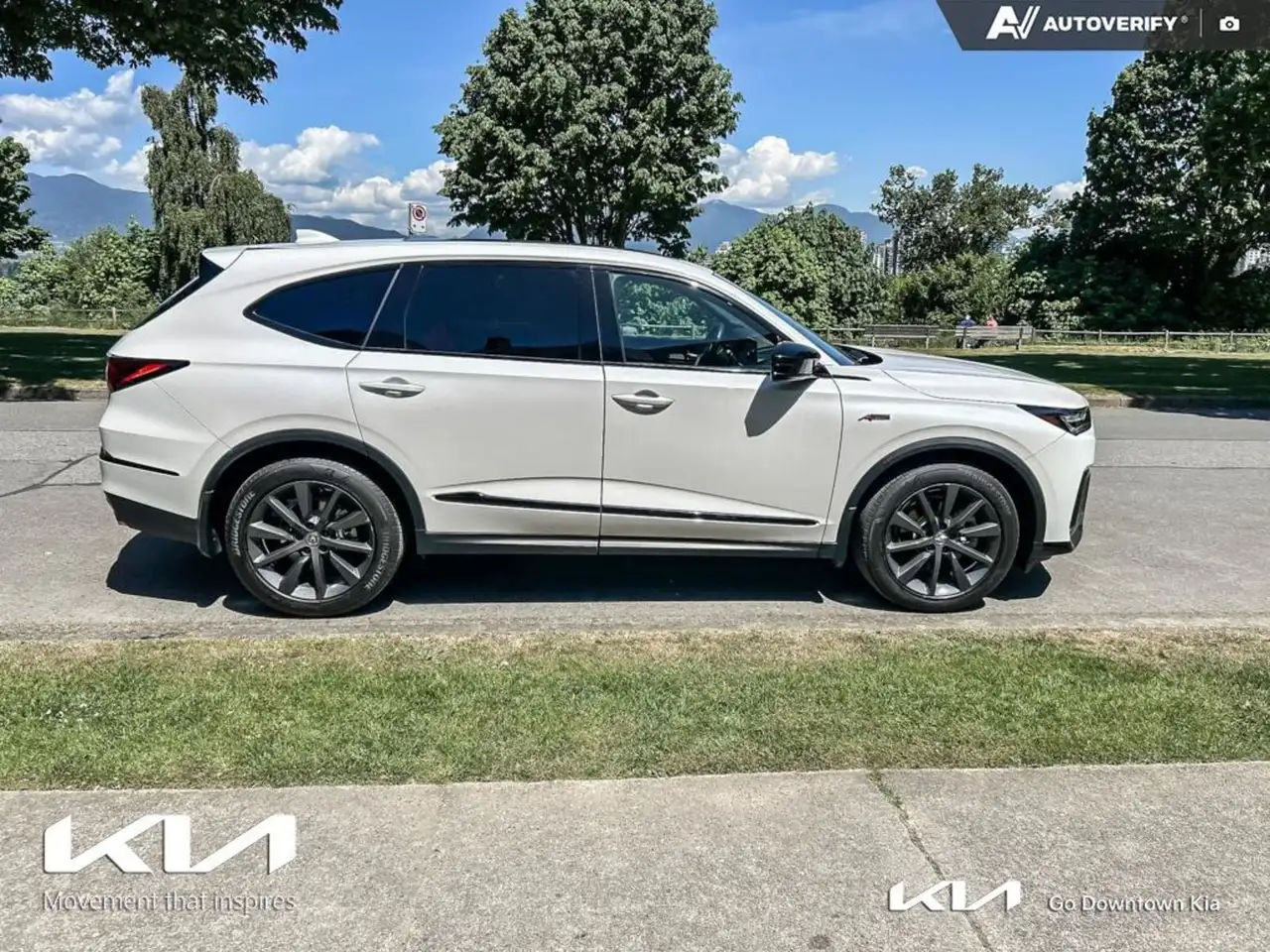 Acura MDX снимка Acura MDX