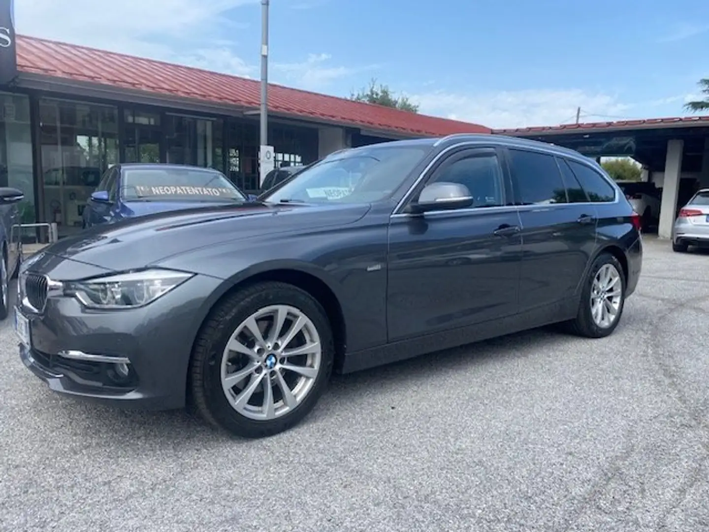 BMW 320 320D TOURING LUXURY AUTO XDRIVE - 2 ANNI GARANZIA Grigio - 2