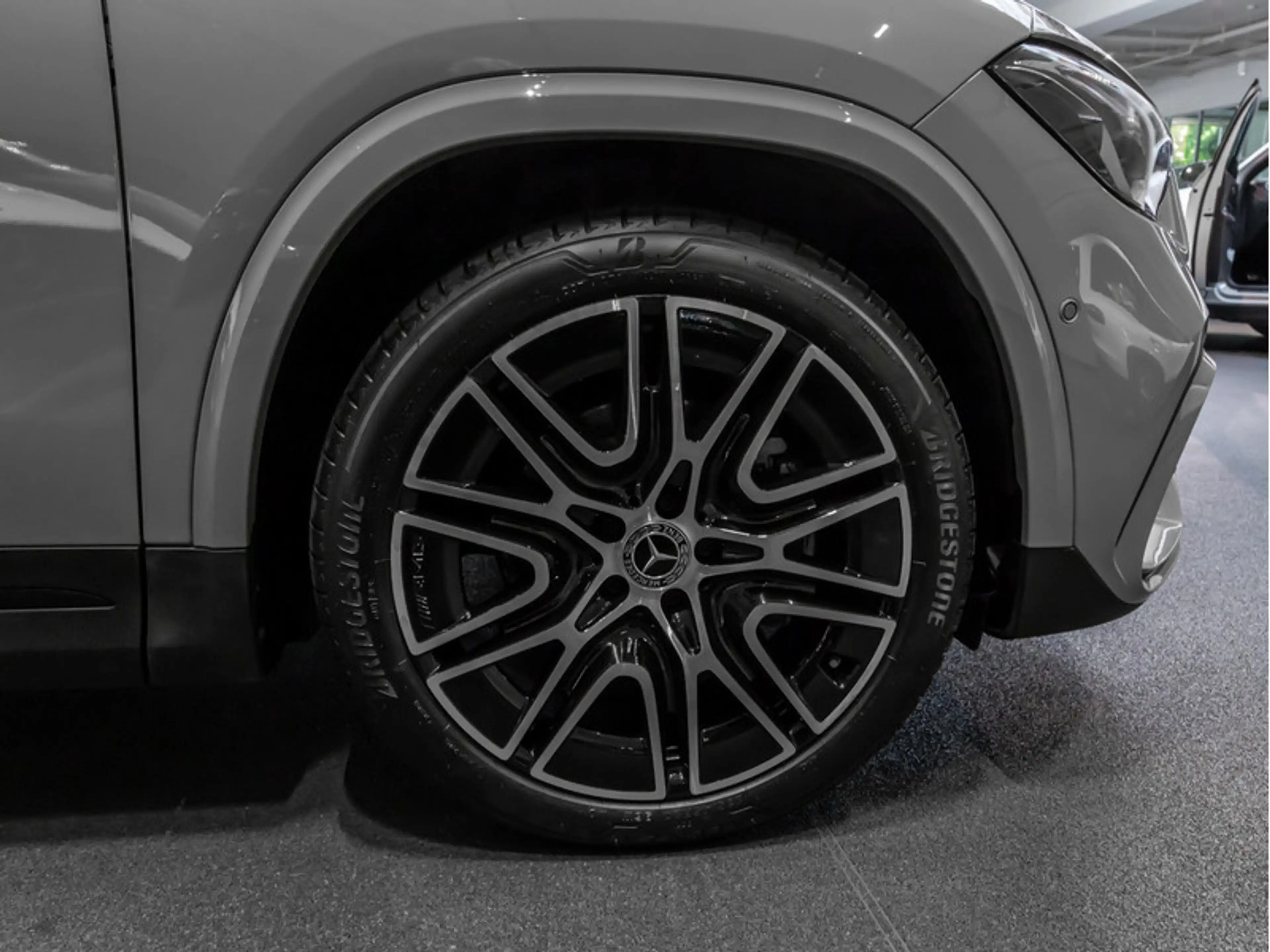 Mercedes-Benz GLA 220 d 4MATIC AMG-Sport+Pano+Distr+MLB+Night — photo 8