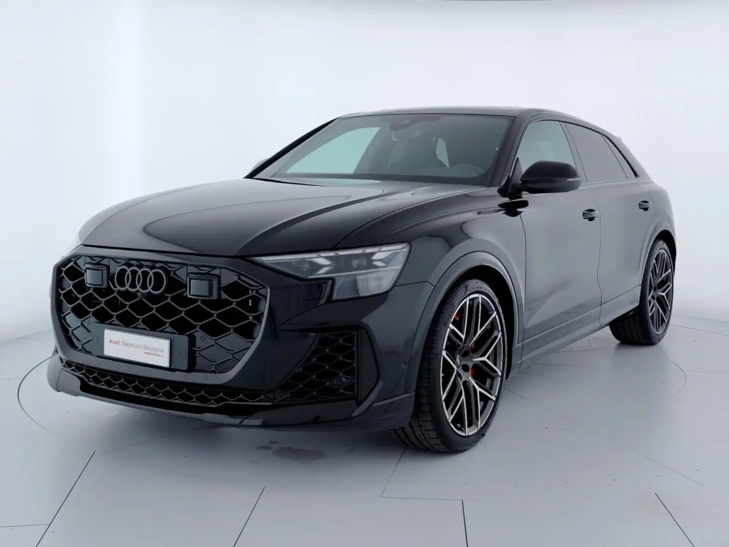 Audi RS Q8 RS  TFSI V8 quattro tiptronic Чёрный - 1