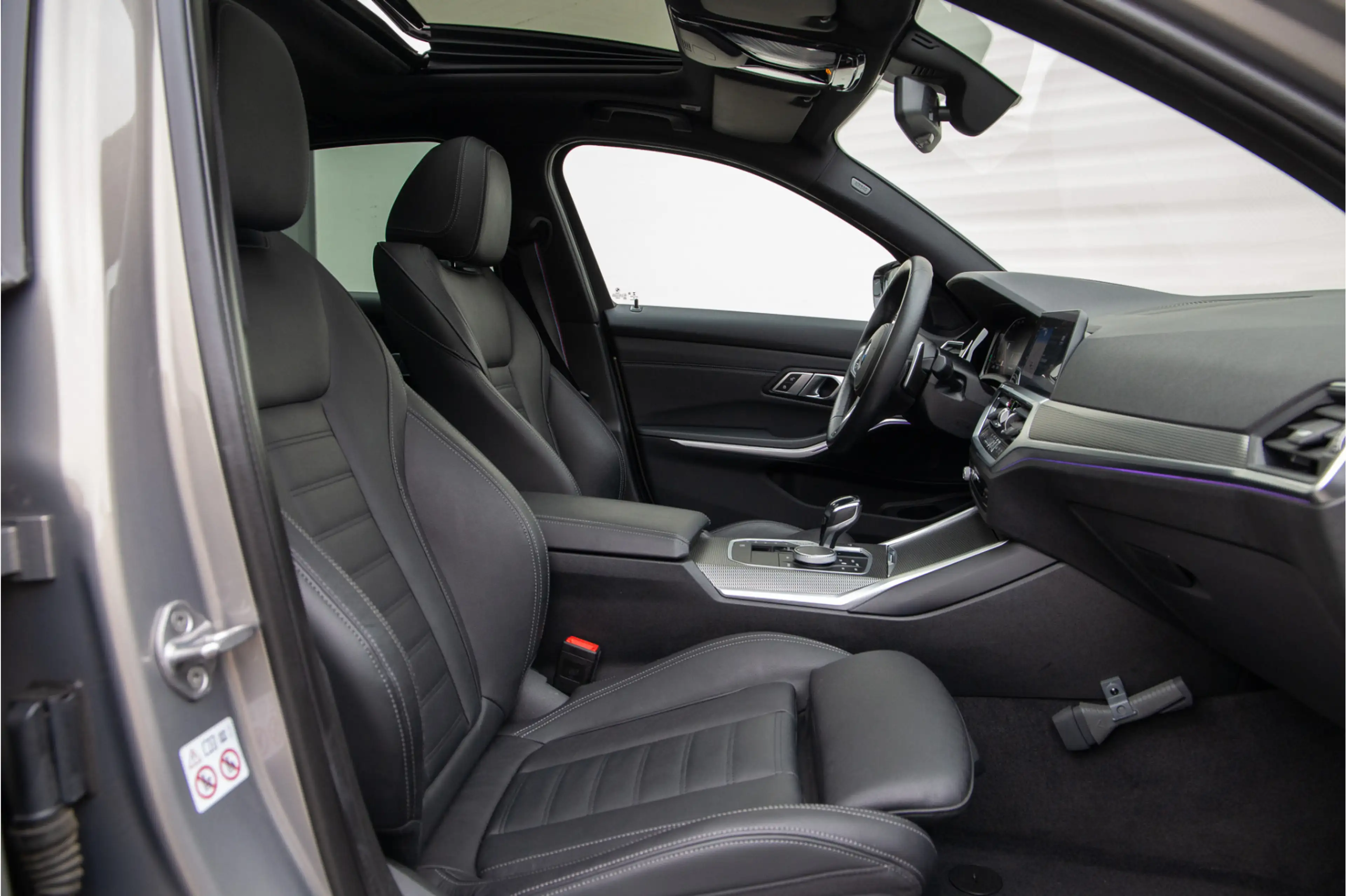 BMW 320 3-serie 320i High Executive M-Sport, Leder, Schuif — photo 18