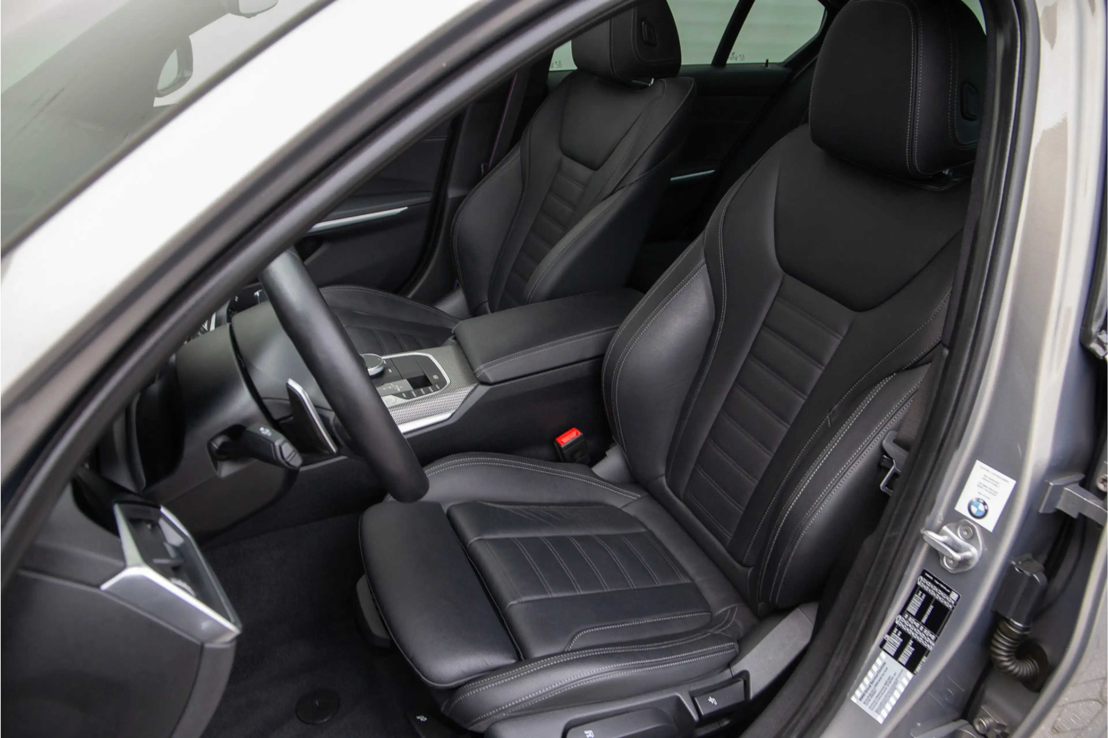 BMW 320 3-serie 320i High Executive M-Sport, Leder, Schuif — photo 15