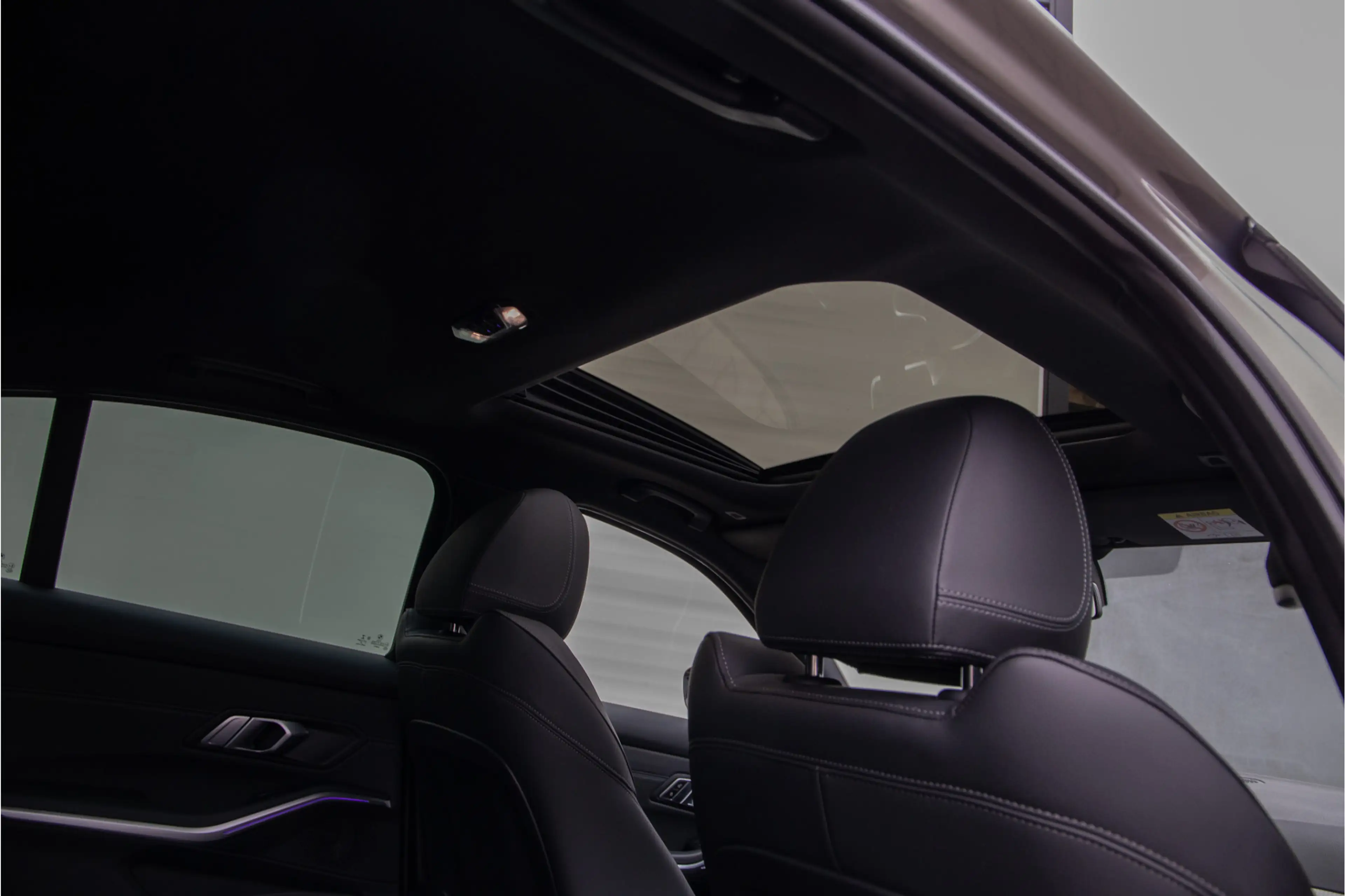 BMW 320 3-serie 320i High Executive M-Sport, Leder, Schuif — photo 13