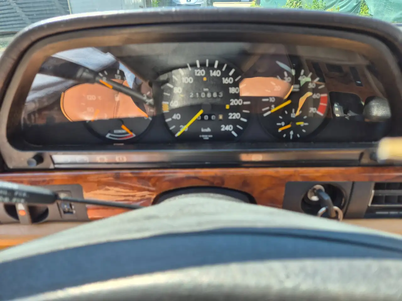 Mercedes-Benz 380 SEC IN ORIGINELE PERFECTE STAAT, foto 11