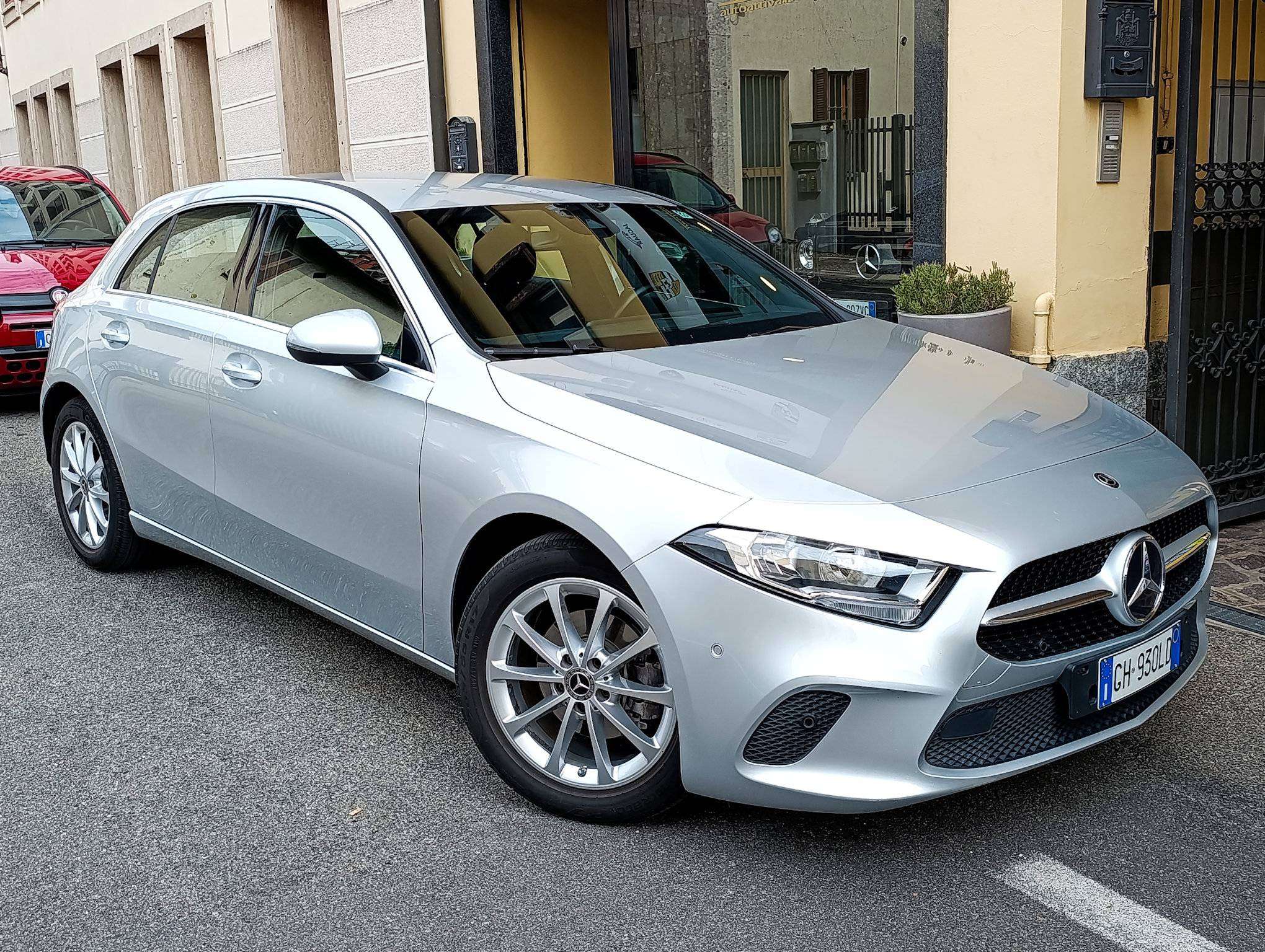 Mercedes-Benz A 180